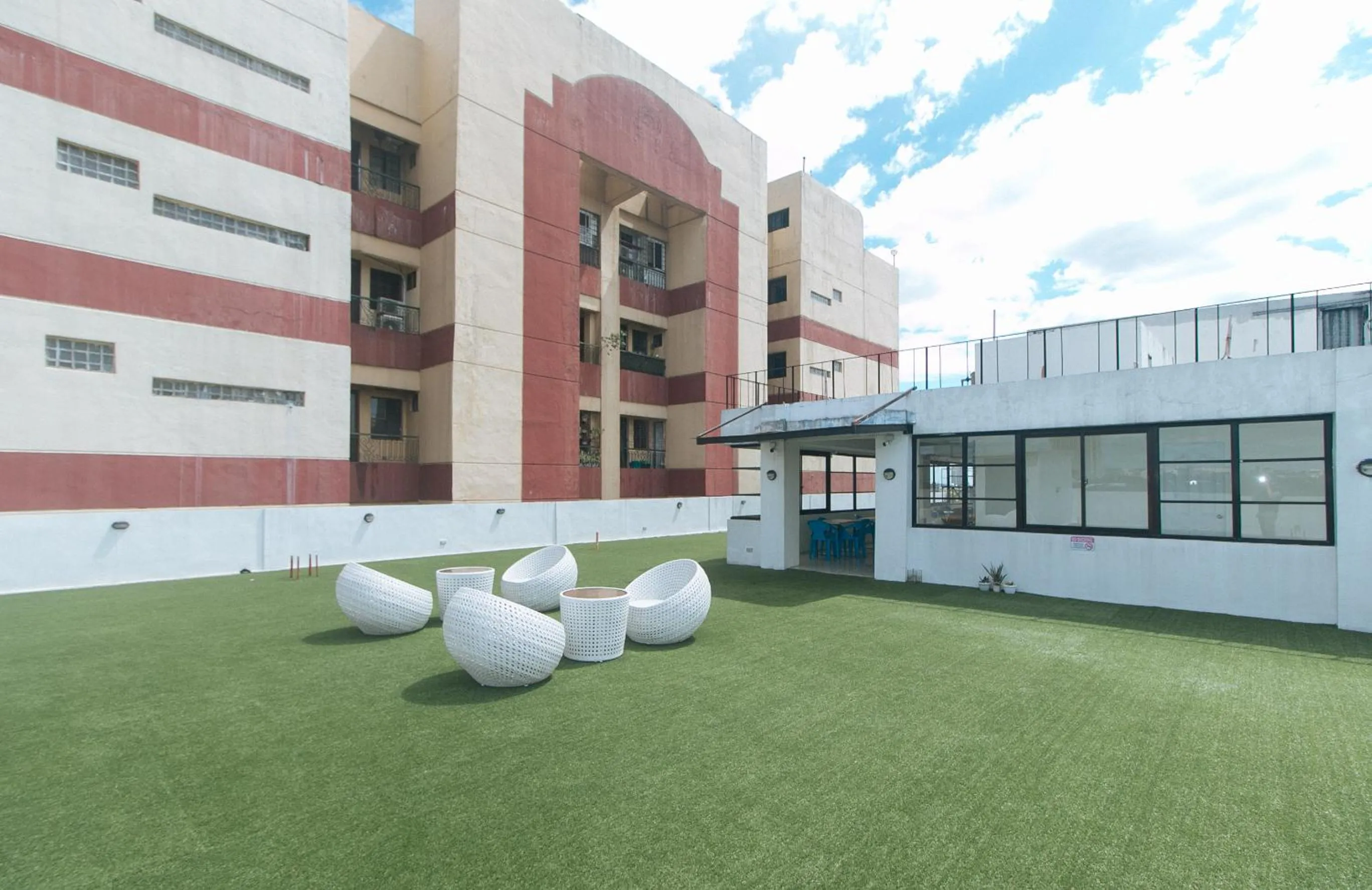 Property building in 59 Xavierville by RedDoorz