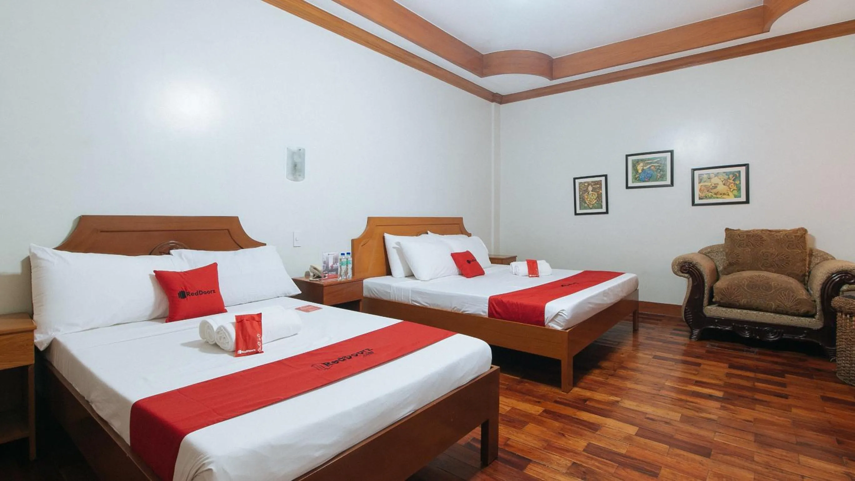 Bed in RedDoorz Premium @ Nick Hotel Gerona Tarlac