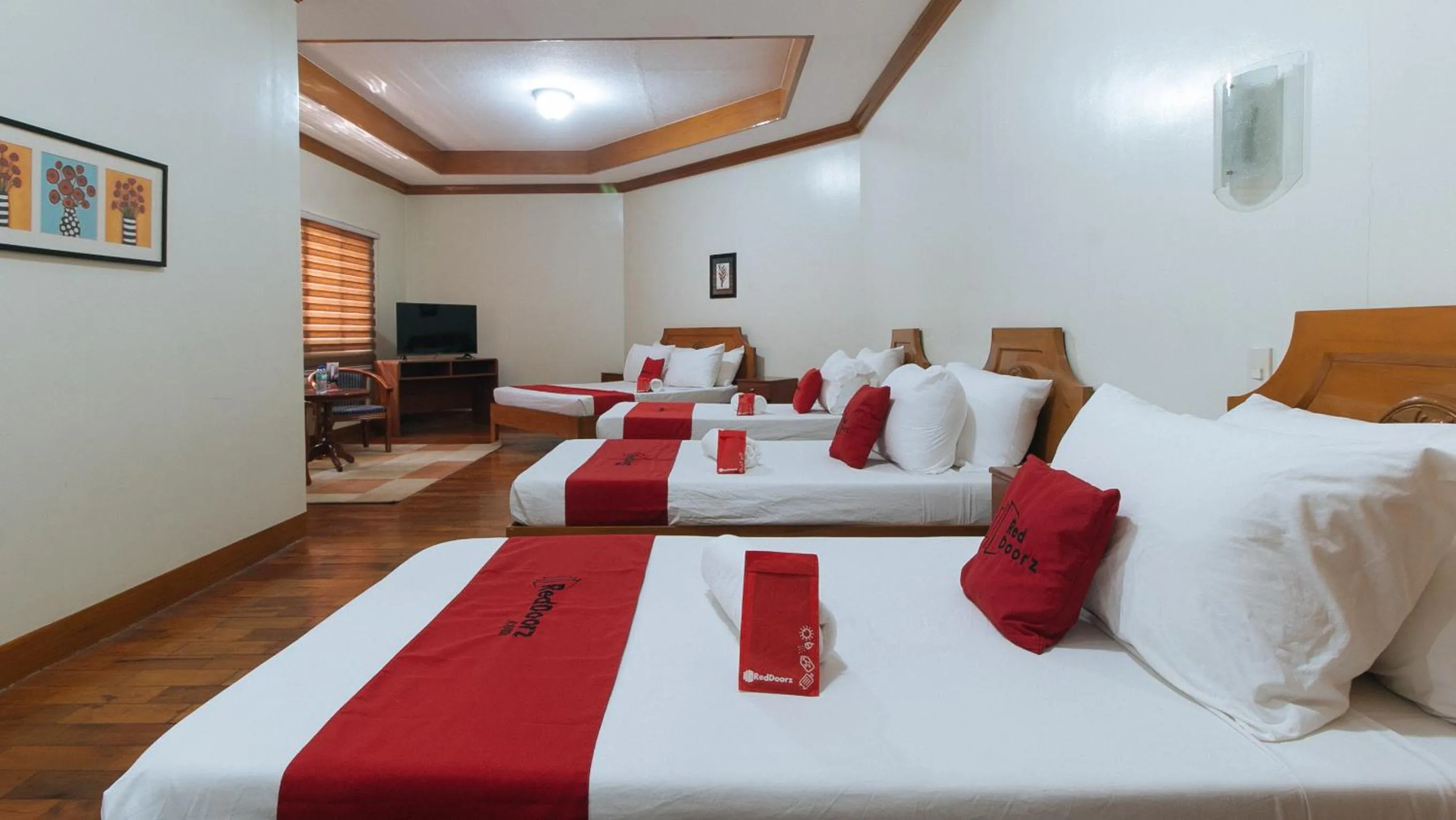 Bed in RedDoorz Premium @ Nick Hotel Gerona Tarlac