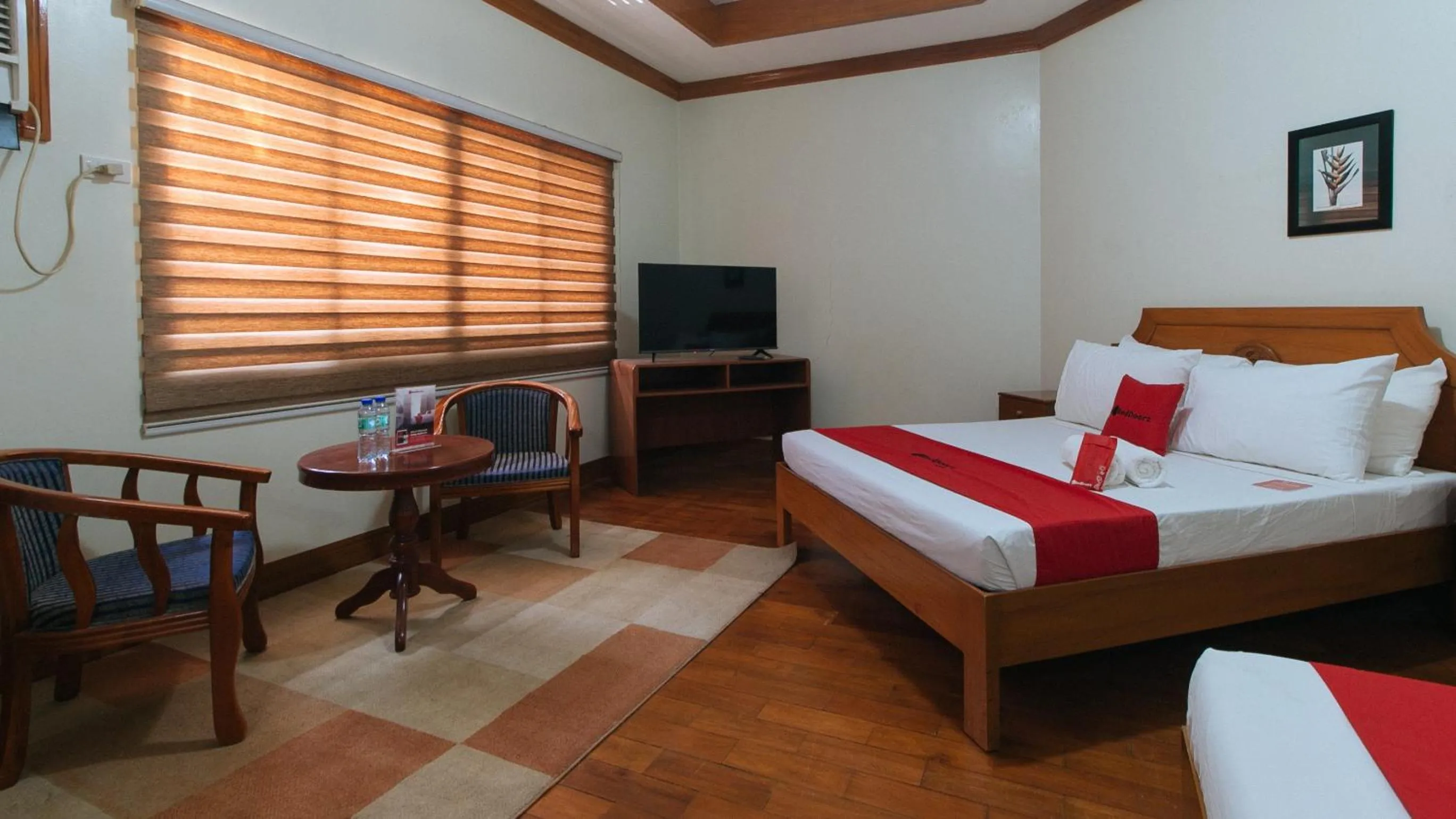 Photo of the whole room, Bed in RedDoorz Premium @ Nick Hotel Gerona Tarlac