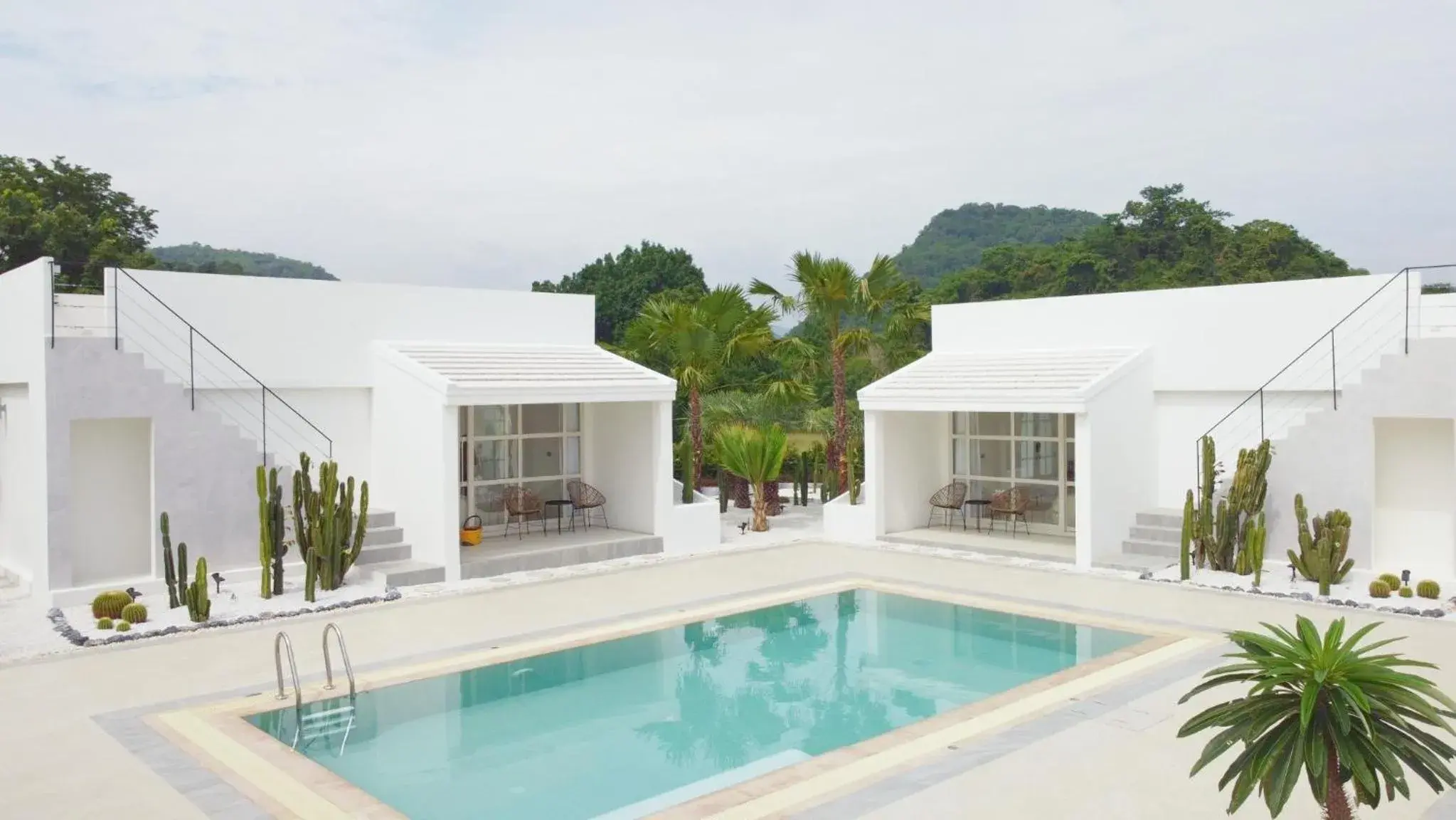 Studio with Pool View in ทิพย์วาริน รีสอร์ท เขาใหญ่ Studio with Pool View in ทิพย์วาริน รีสอร์ท เขาใหญ่