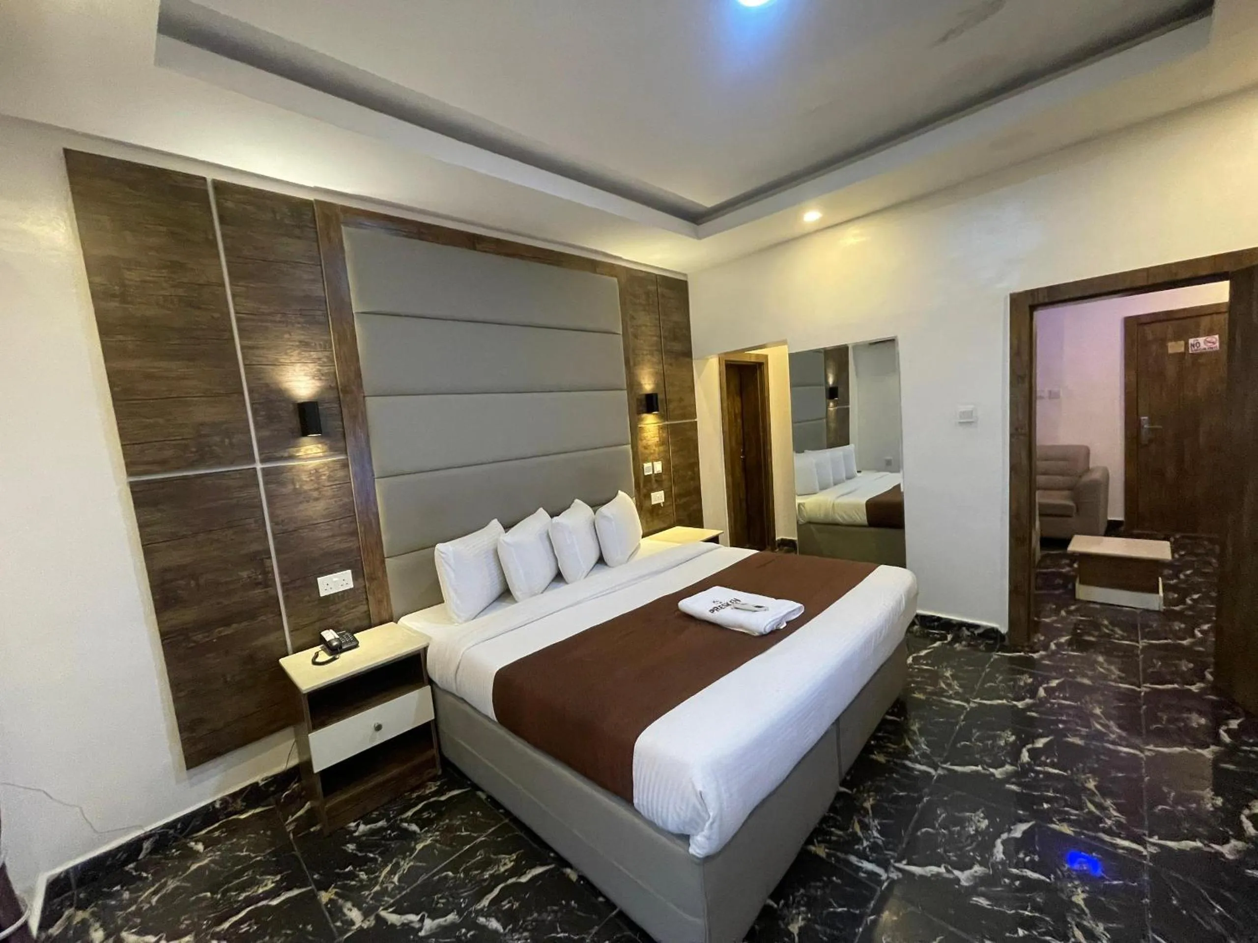 Bed in Presken Hotel Fajodd-4, Allen, Ikeja, Lagos