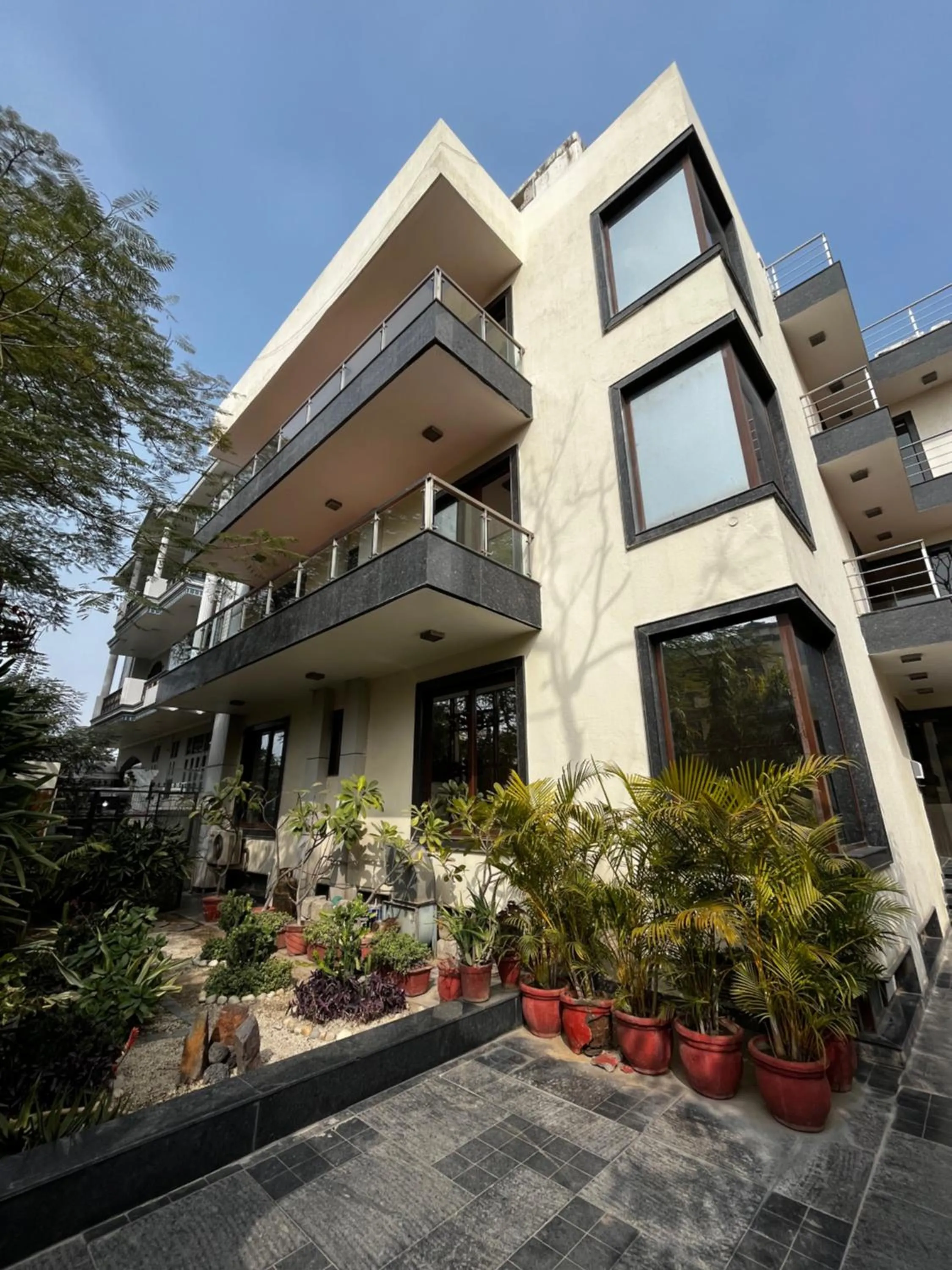 Property building in Yuhi Suites