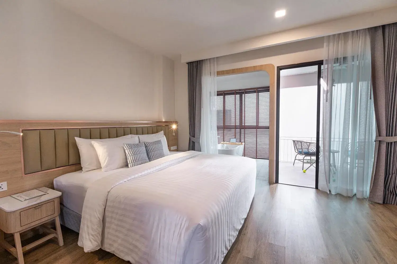 Premier with bathtub in Infinity Aonang Krabi - SHA Certified Premier with bathtub in Infinity Aonang Krabi - SHA Certified