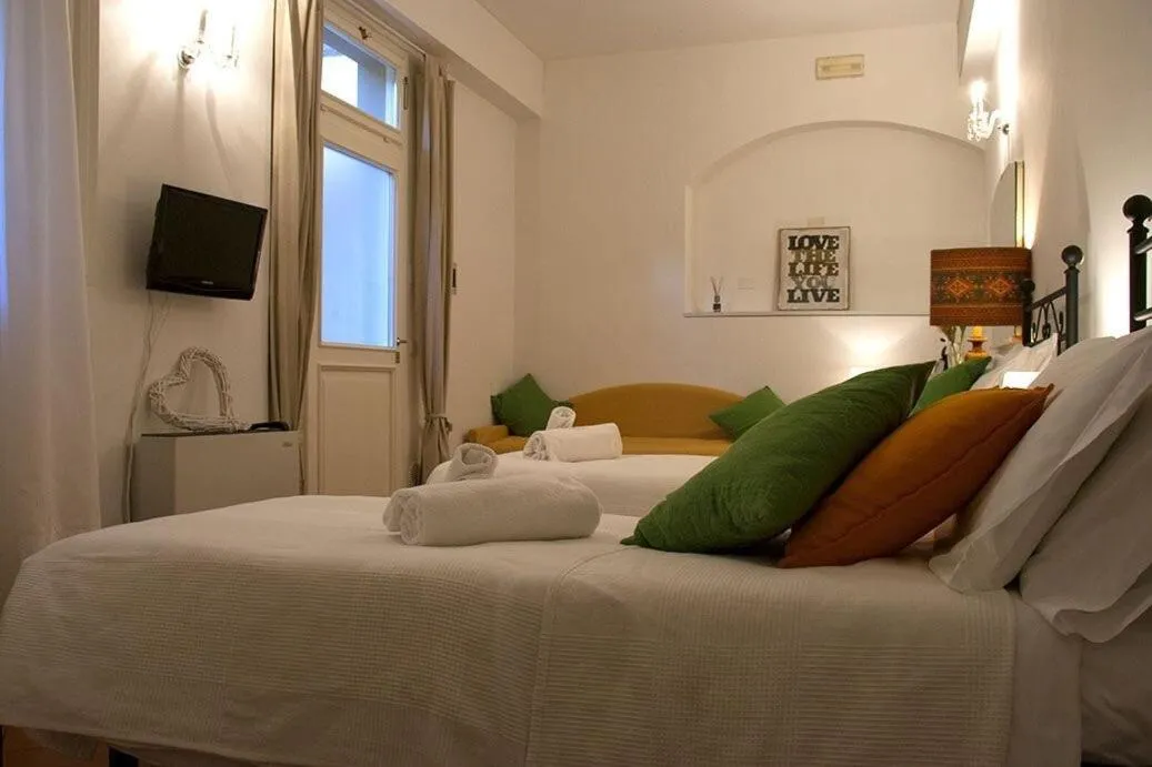 Photo of the whole room in Cosy House