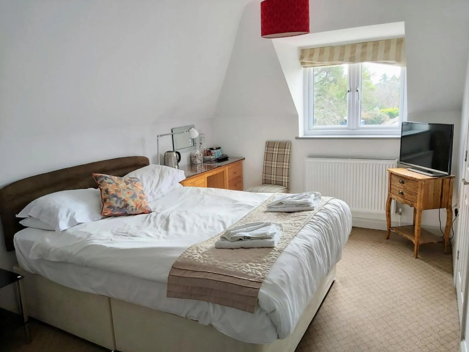 Bed in Oxford Guest House