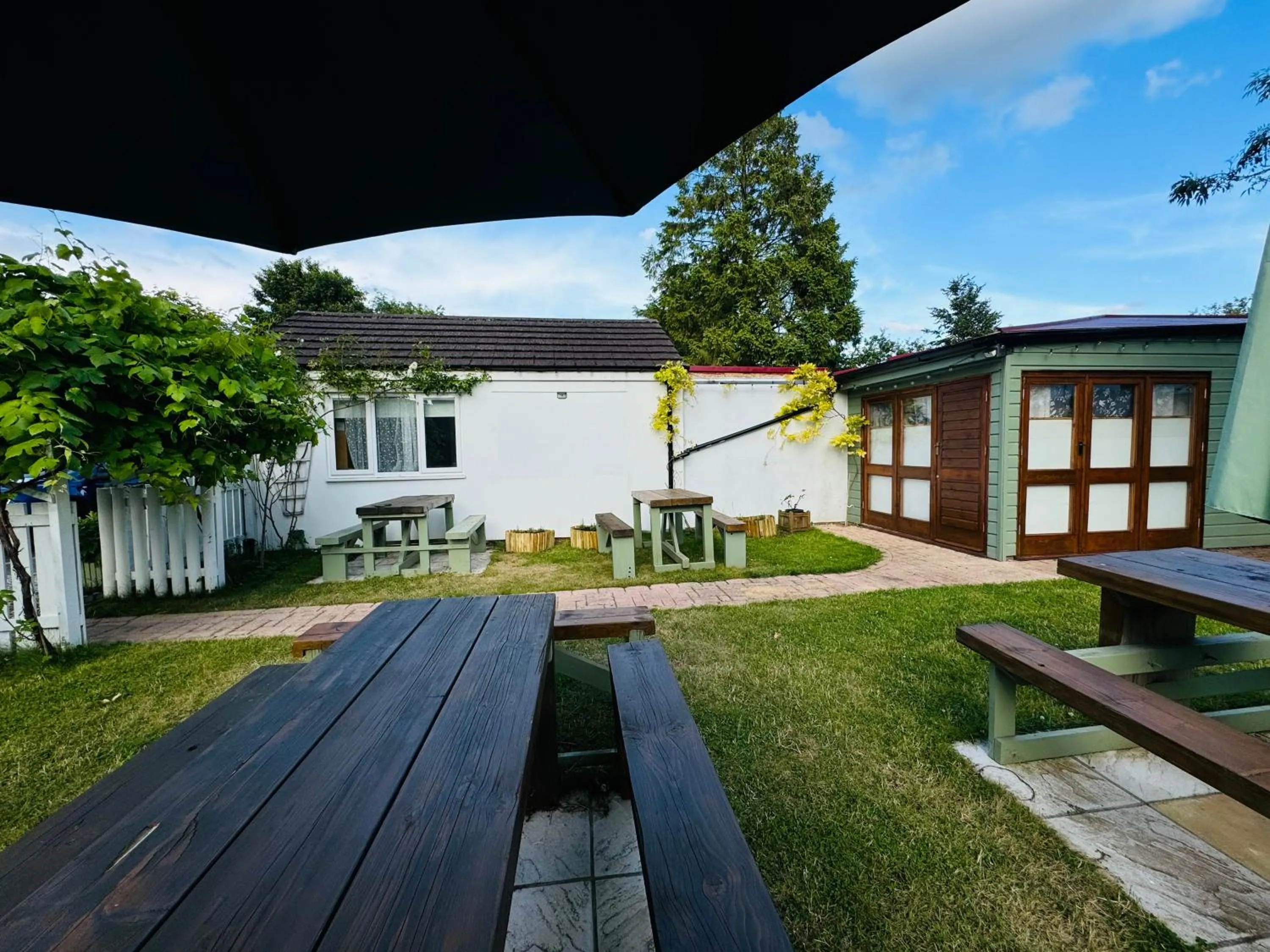 Garden in Oxford Guest House