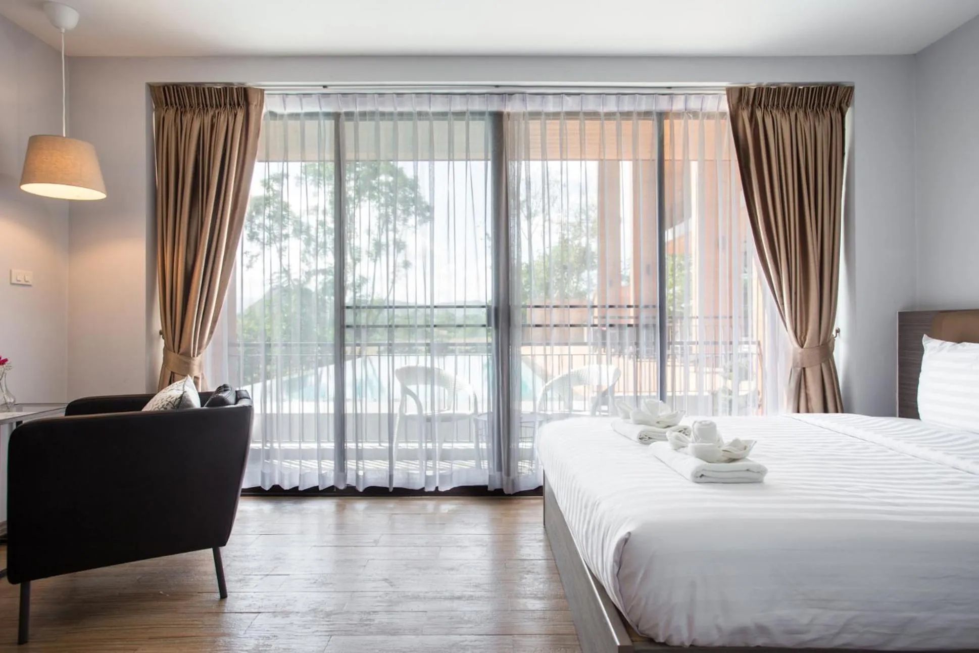 Bed in The Earth Anthioch Khao Yai