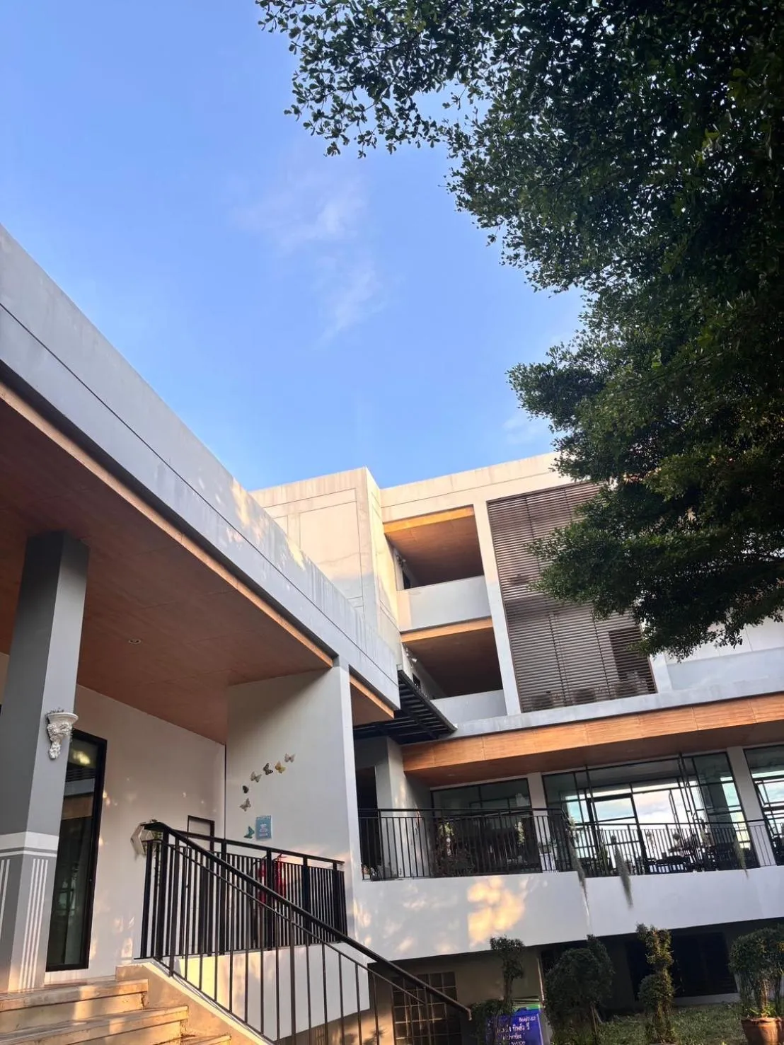 The Earth Anthioch Khao Yai