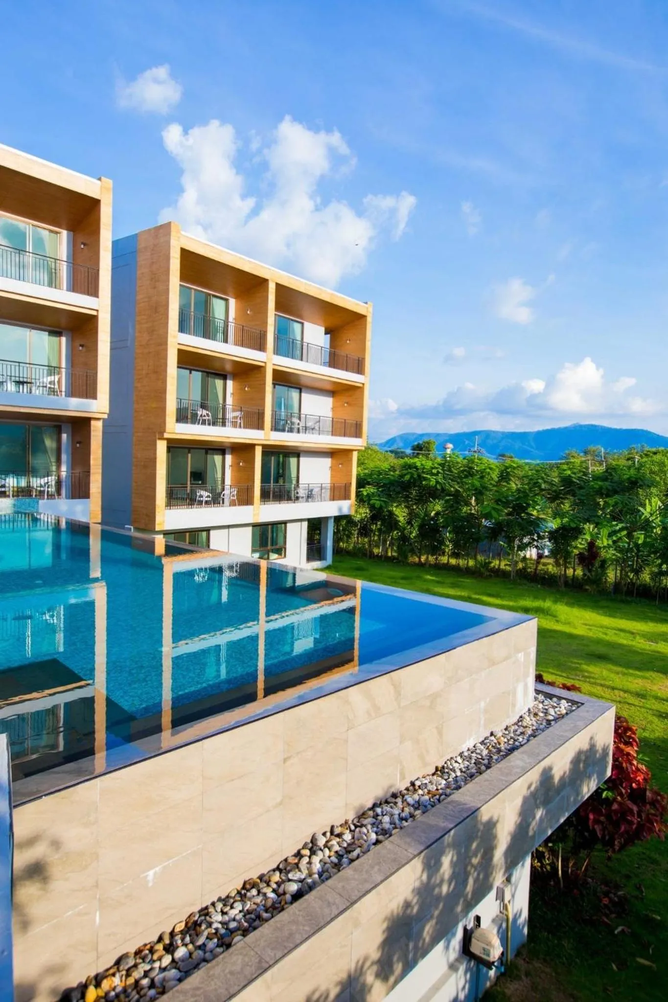 The Earth Anthioch Khao Yai