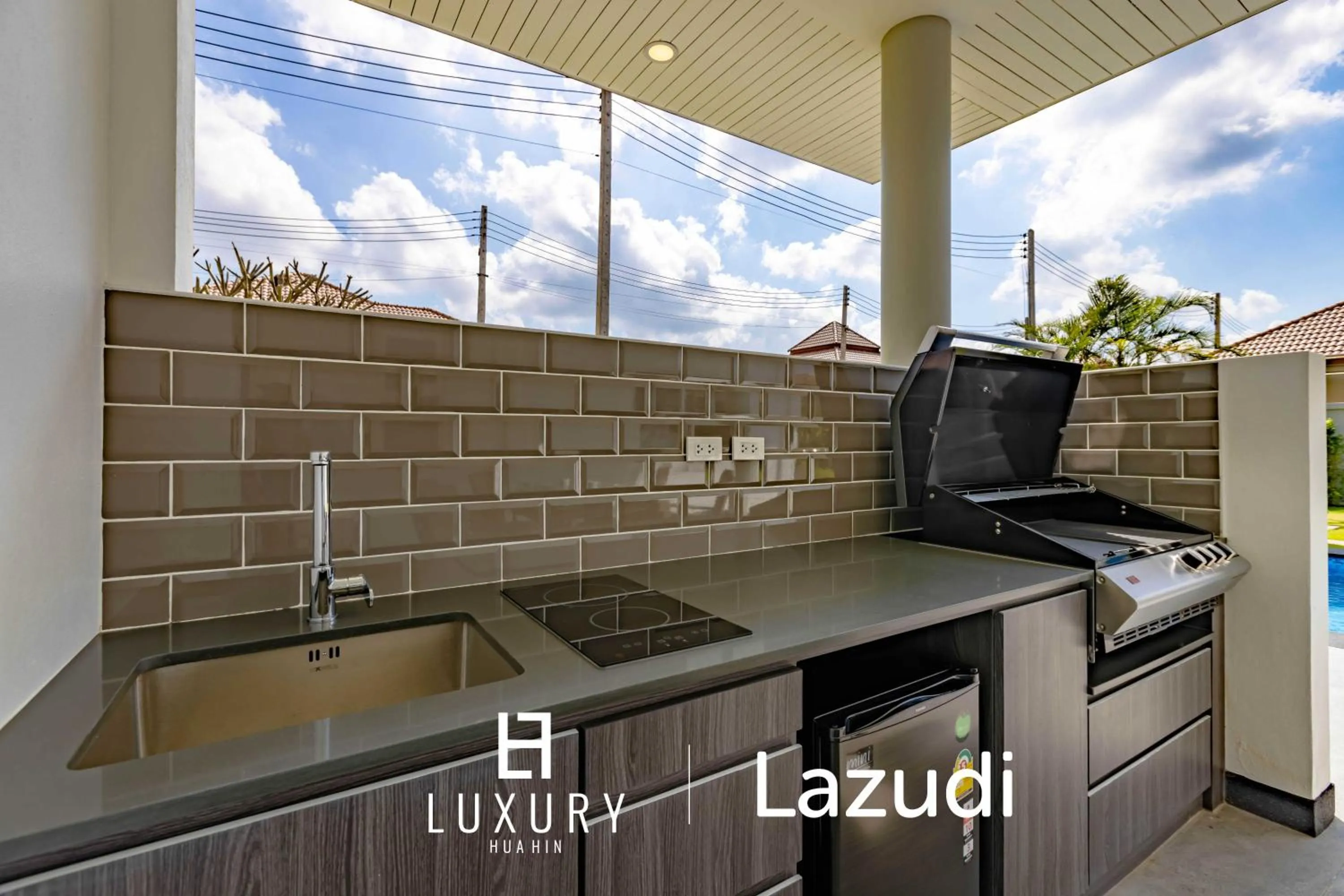 New Modern 3 Bedroom Pool Villa MS24