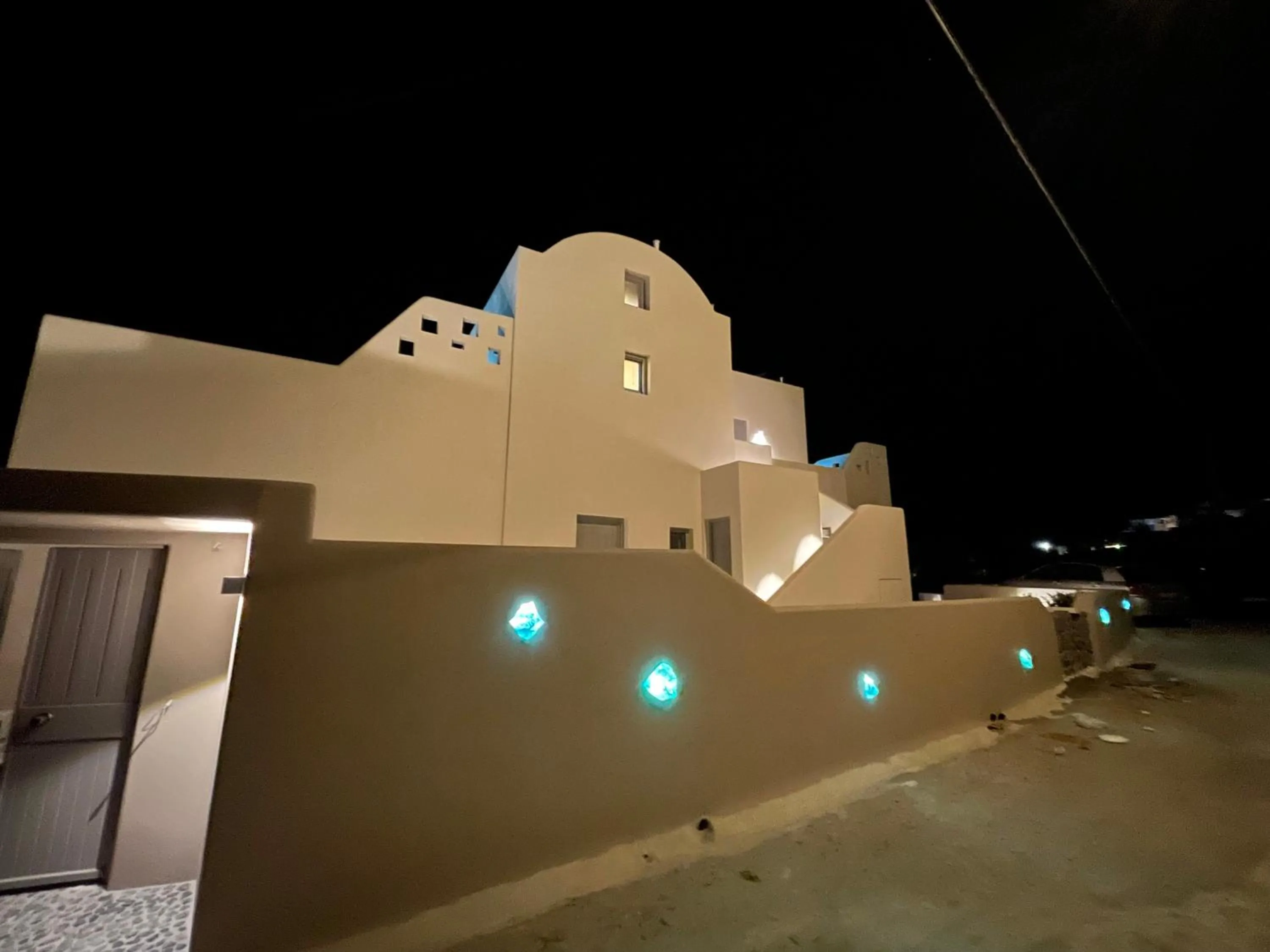 Property building in Elements Cozy Suites Pyrgos
