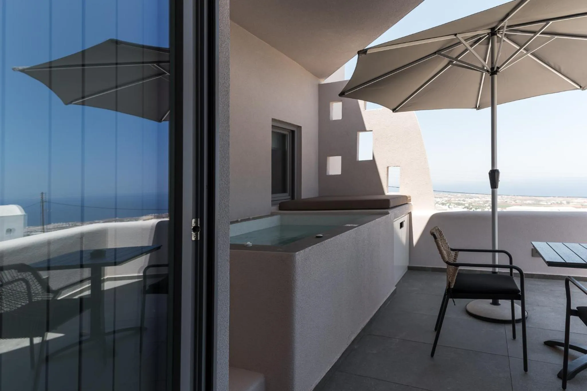 Balcony/Terrace in Elements Cozy Suites Pyrgos