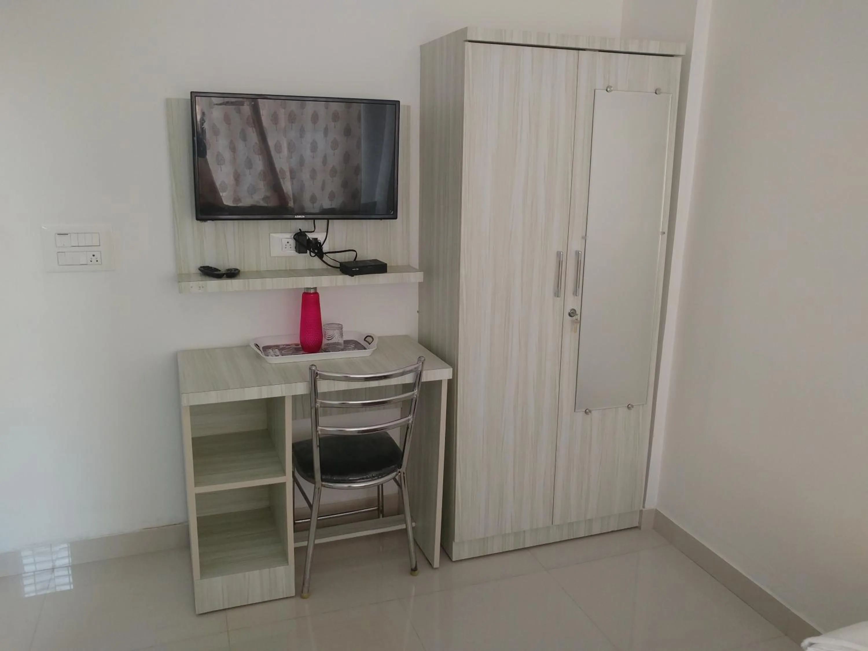 TV and multimedia in Sai Inn Mysore