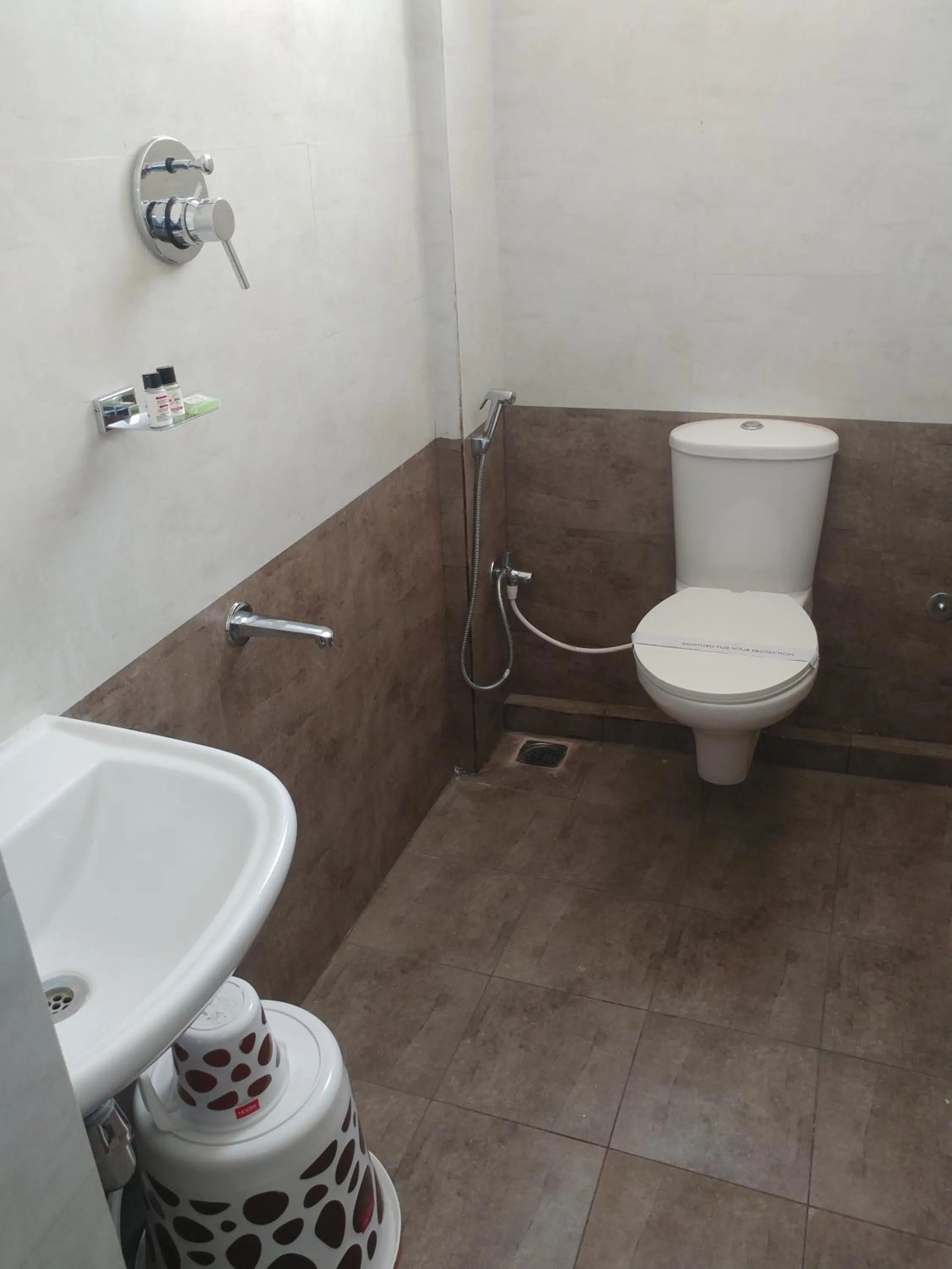 Bathroom in Sai Inn Mysore