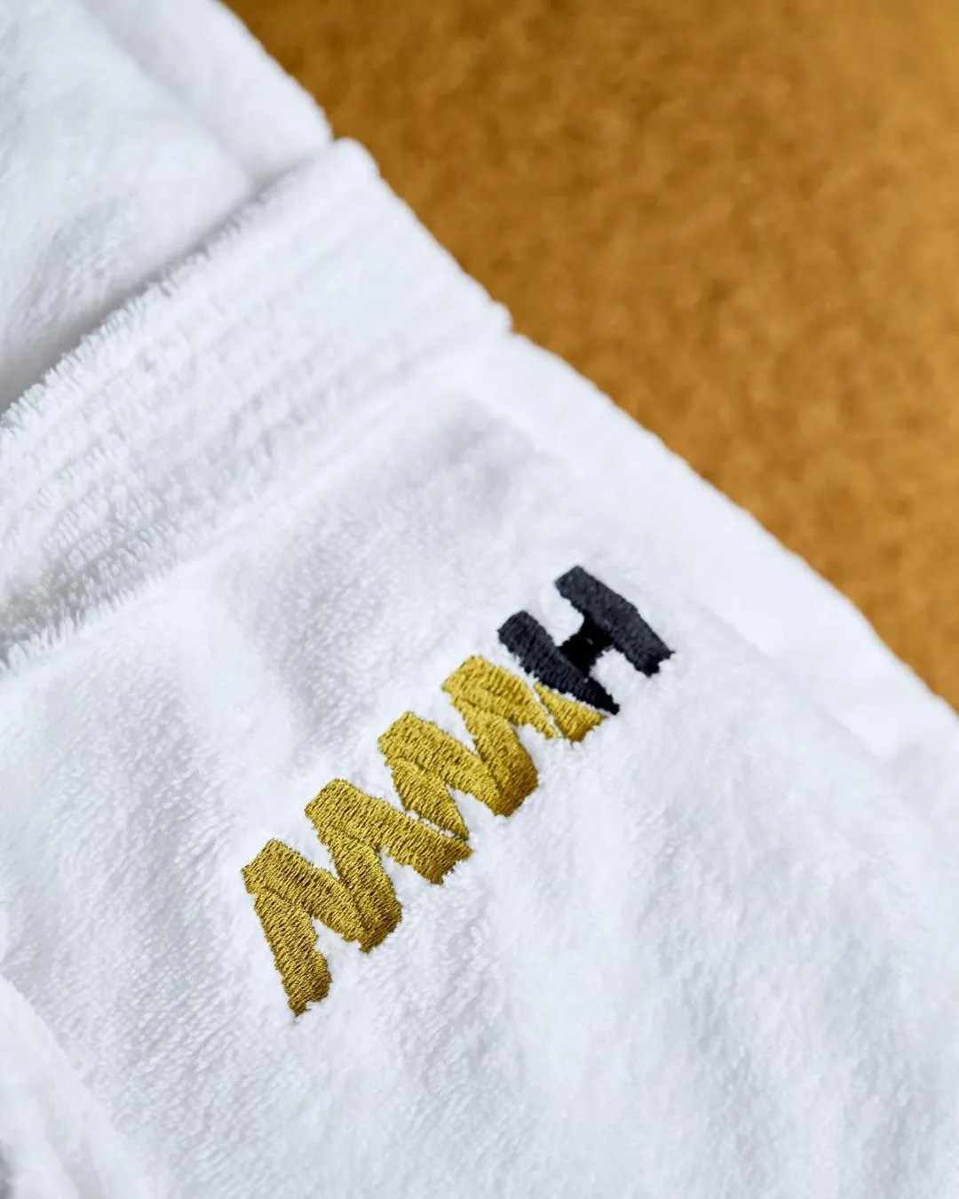 Logo/Certificate/Sign in Movi Family Apart-Hotel ****s