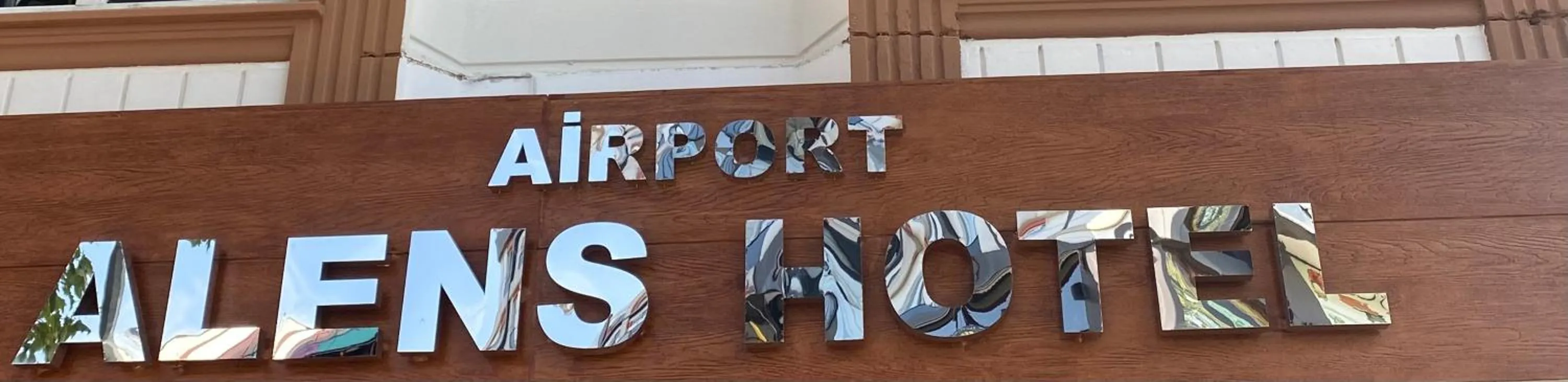 Logo/Certificate/Sign in iNALENS AİRPORT HOTEL