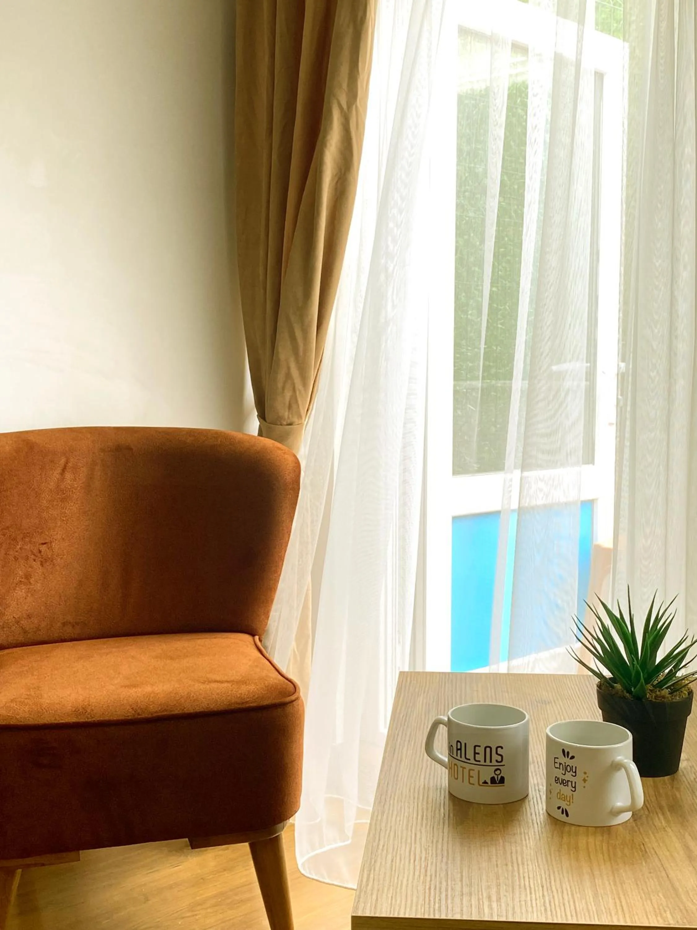 Seating area in iNALENS AİRPORT HOTEL