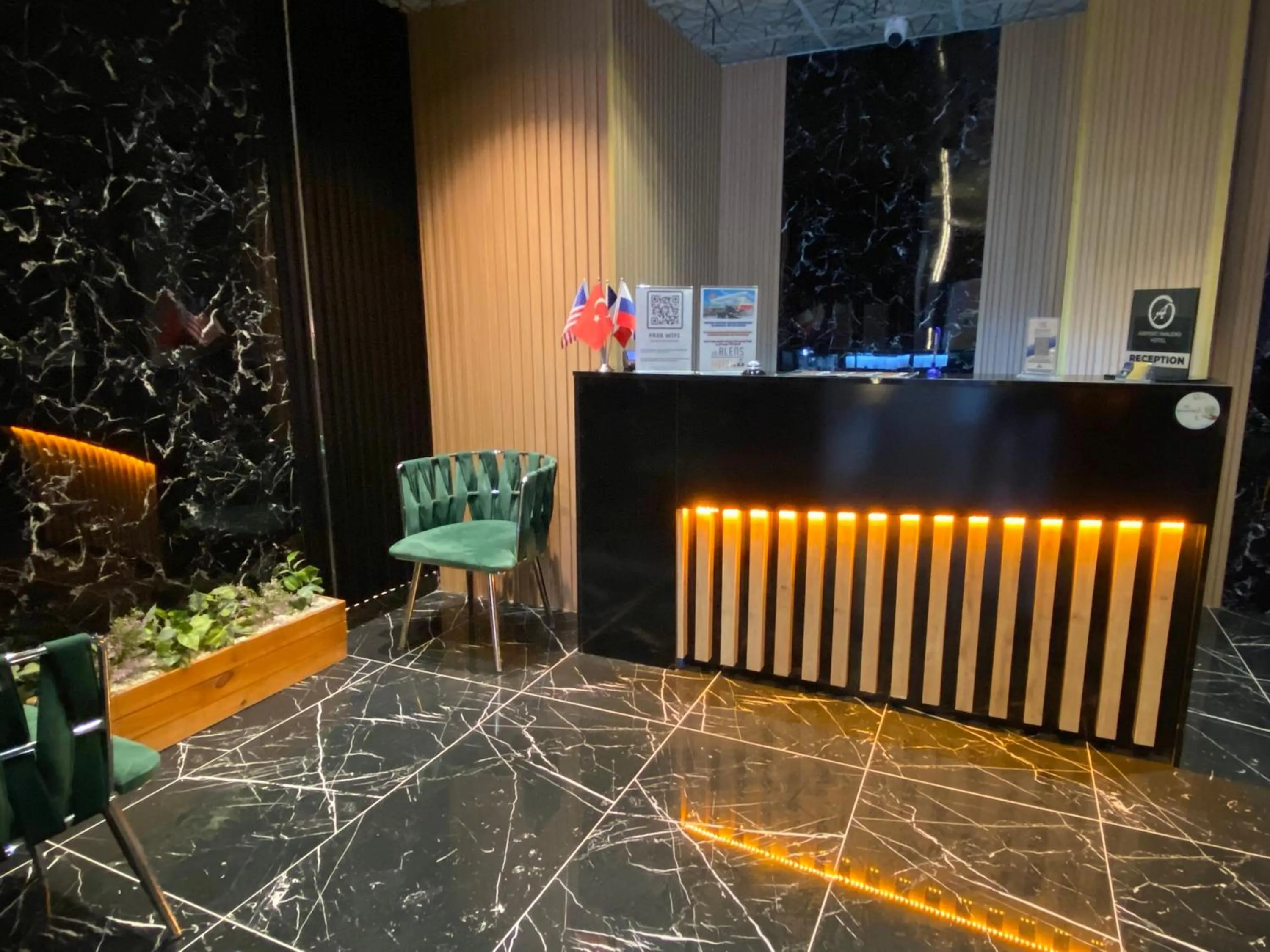 Lobby or reception in iNALENS AİRPORT HOTEL