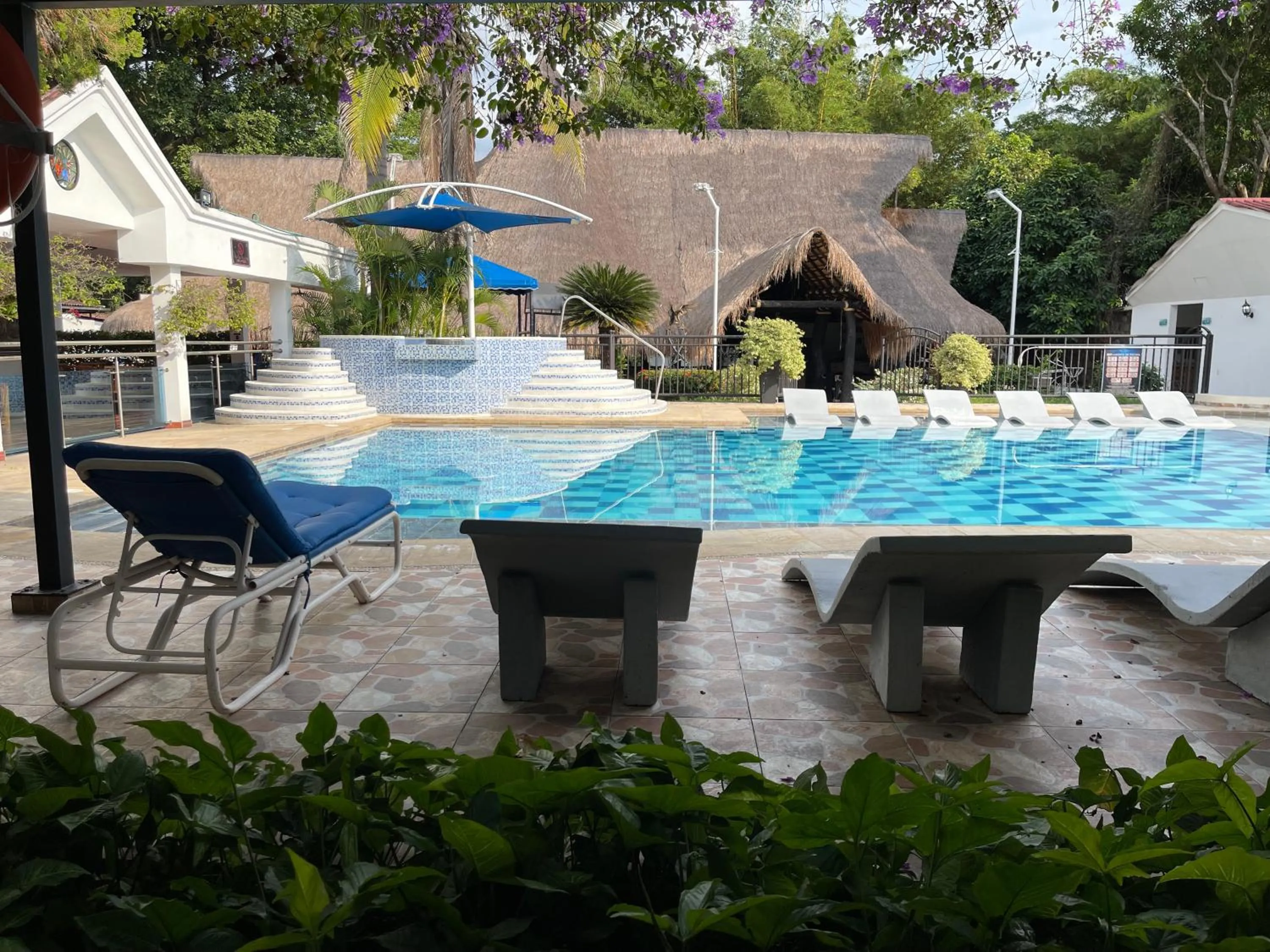 Swimming pool in Hotel Melgar Villa Valeria