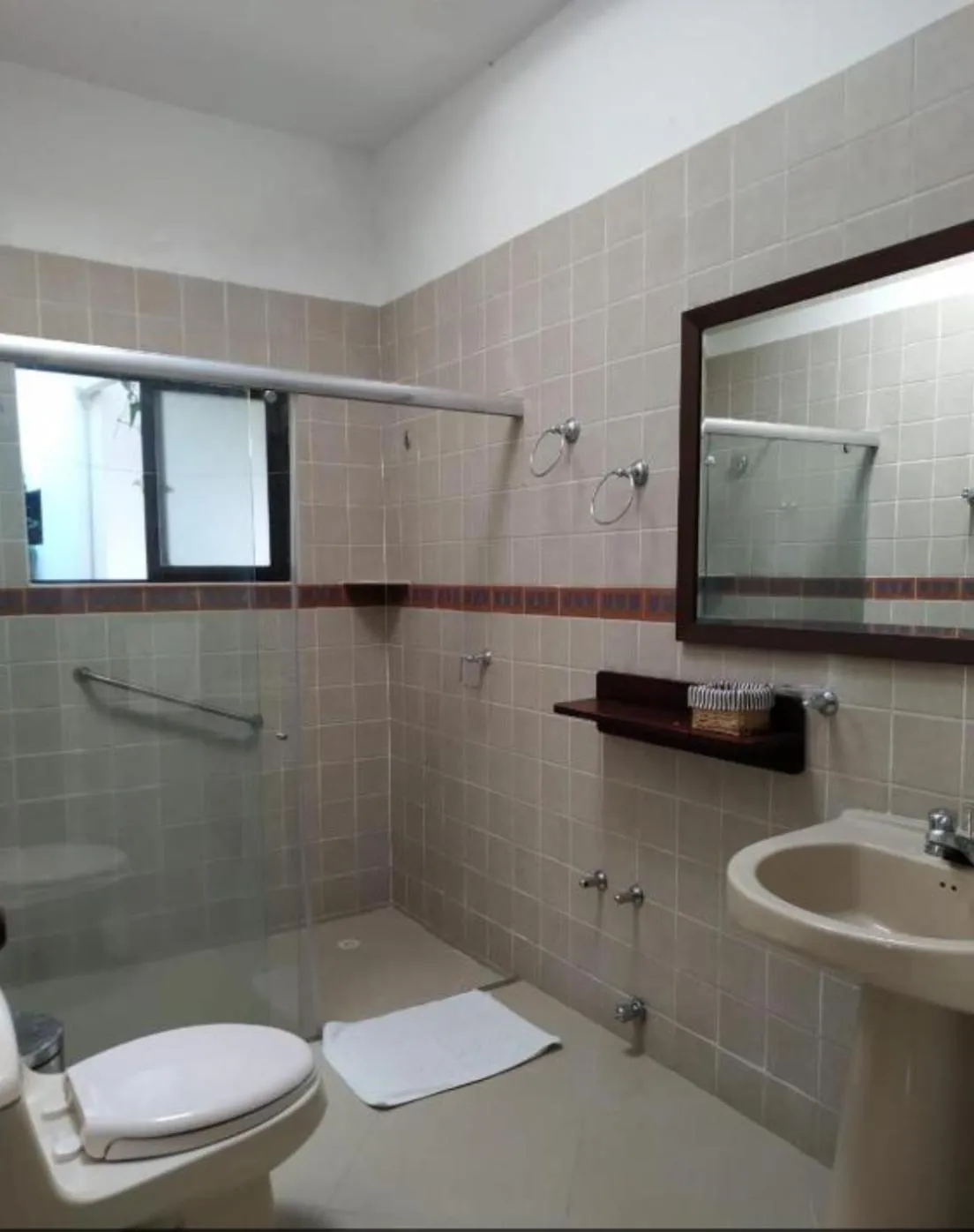 Bathroom in Hotel Melgar Villa Valeria