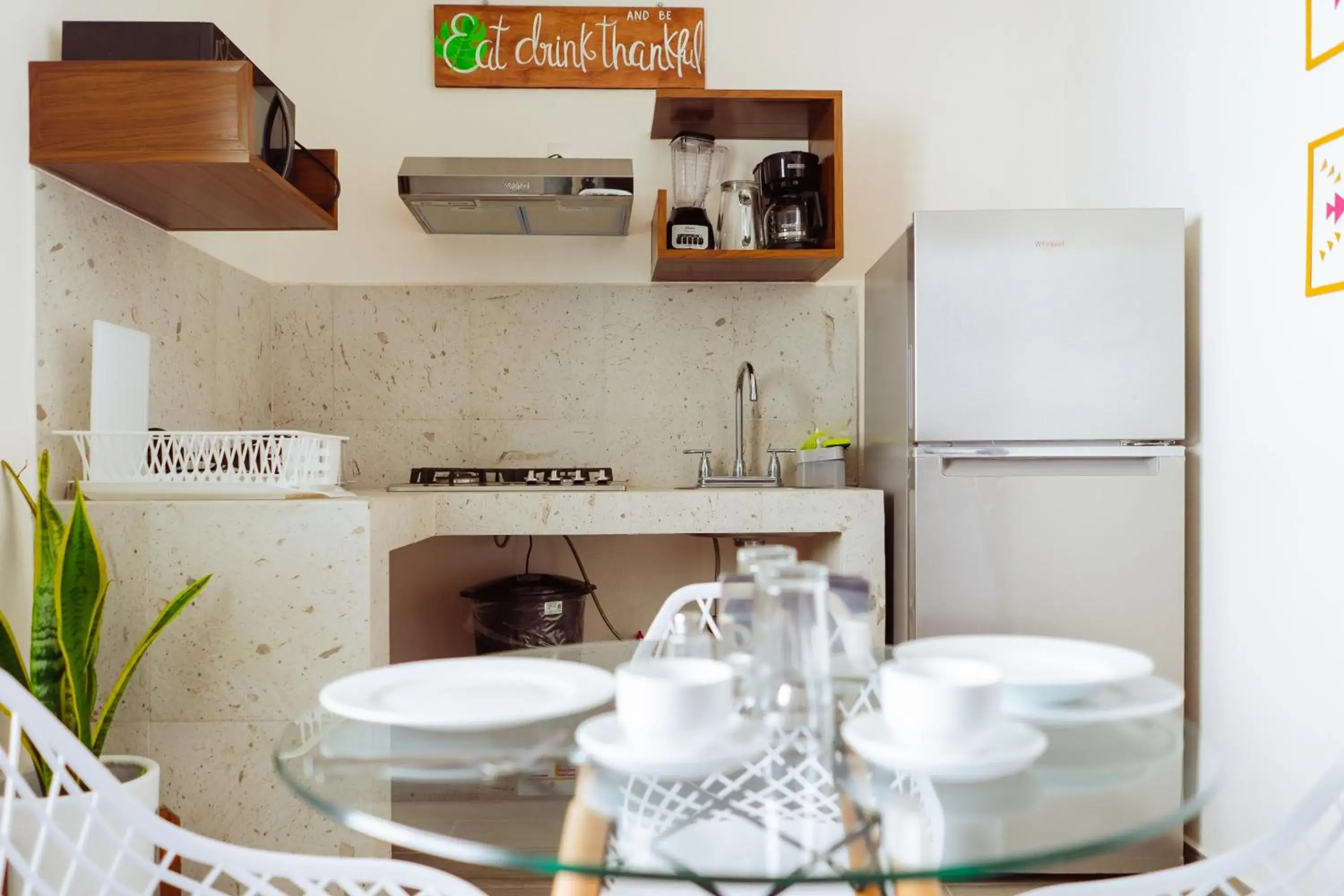 Family Room in Santa Martha Bungalows Family Room in Santa Martha Bungalows