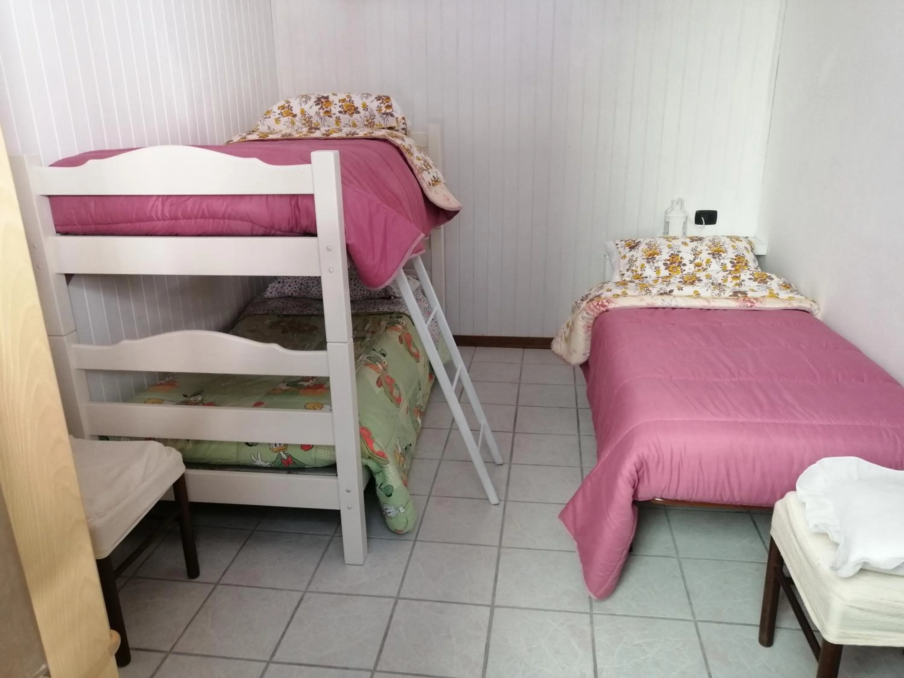 Photo of the whole room, Bed in B&B Nonna BI