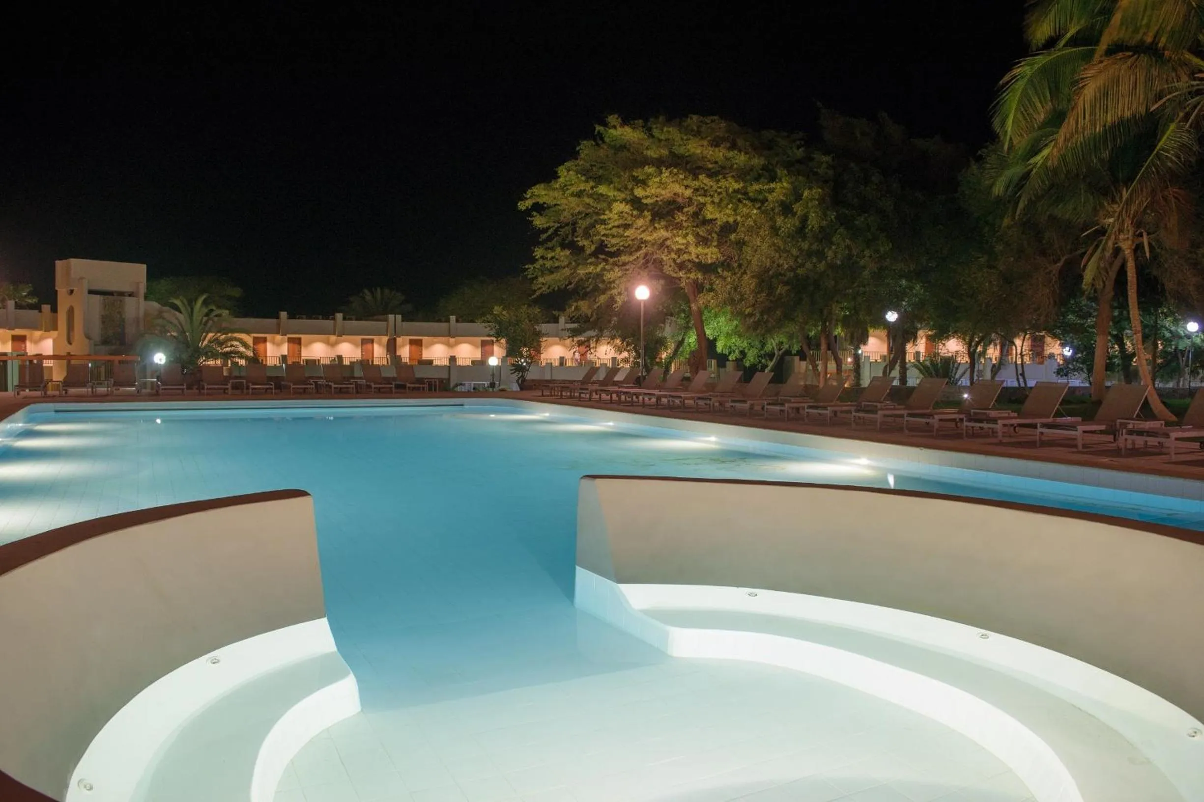 Pool view in Oasis Praiamar