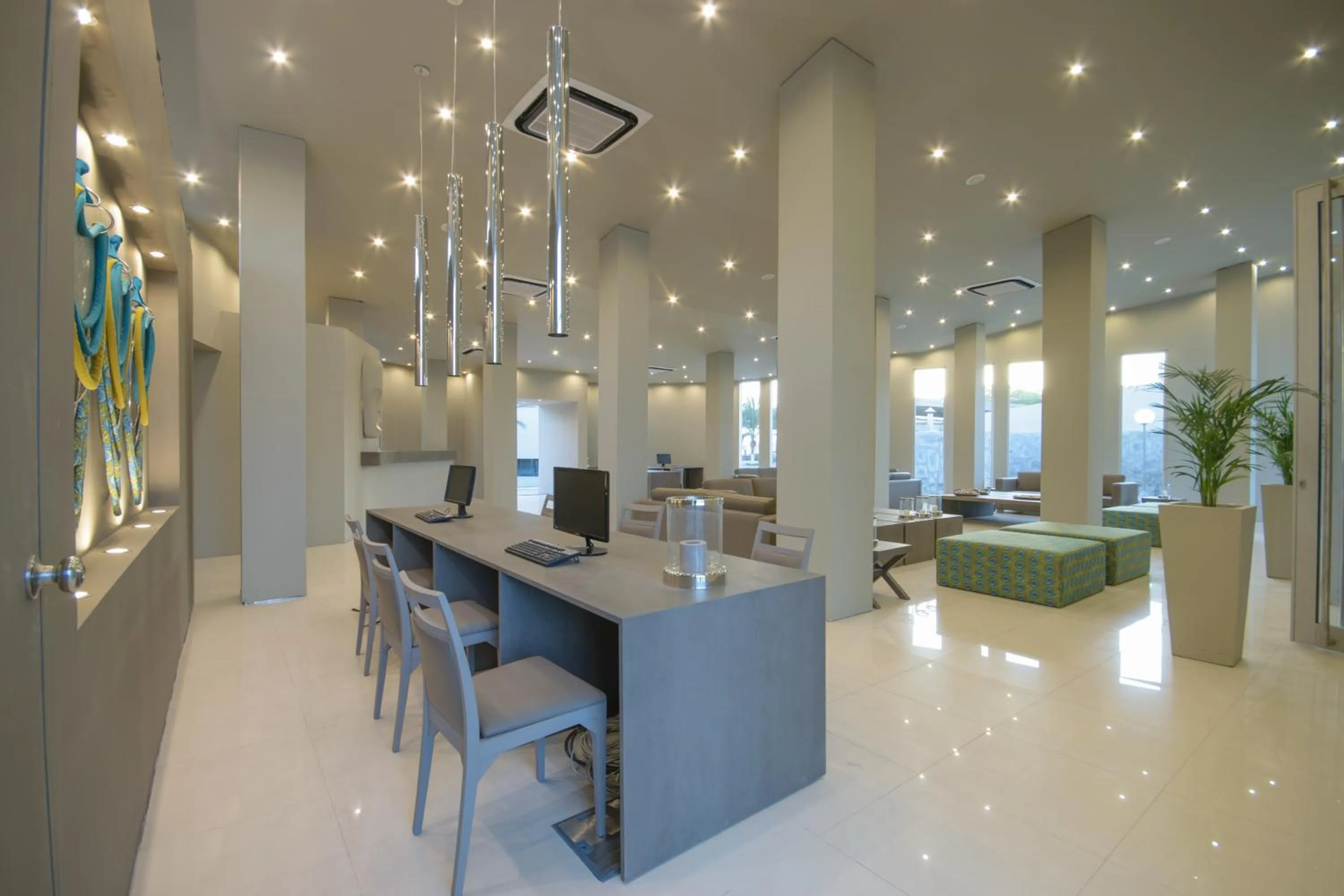 Lobby or reception in Oasis Praiamar