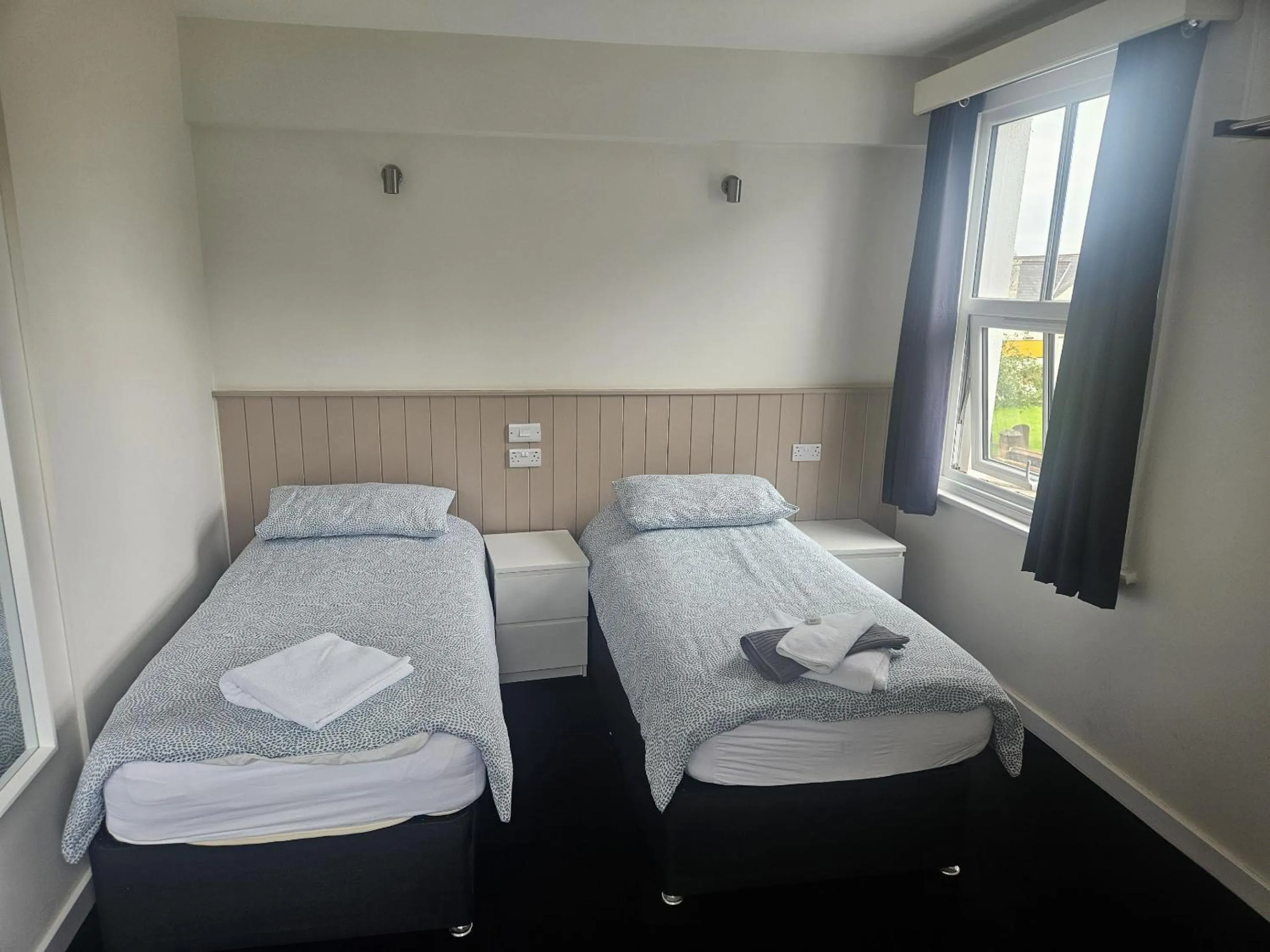 Bedroom, Bed in The Swan Hotel