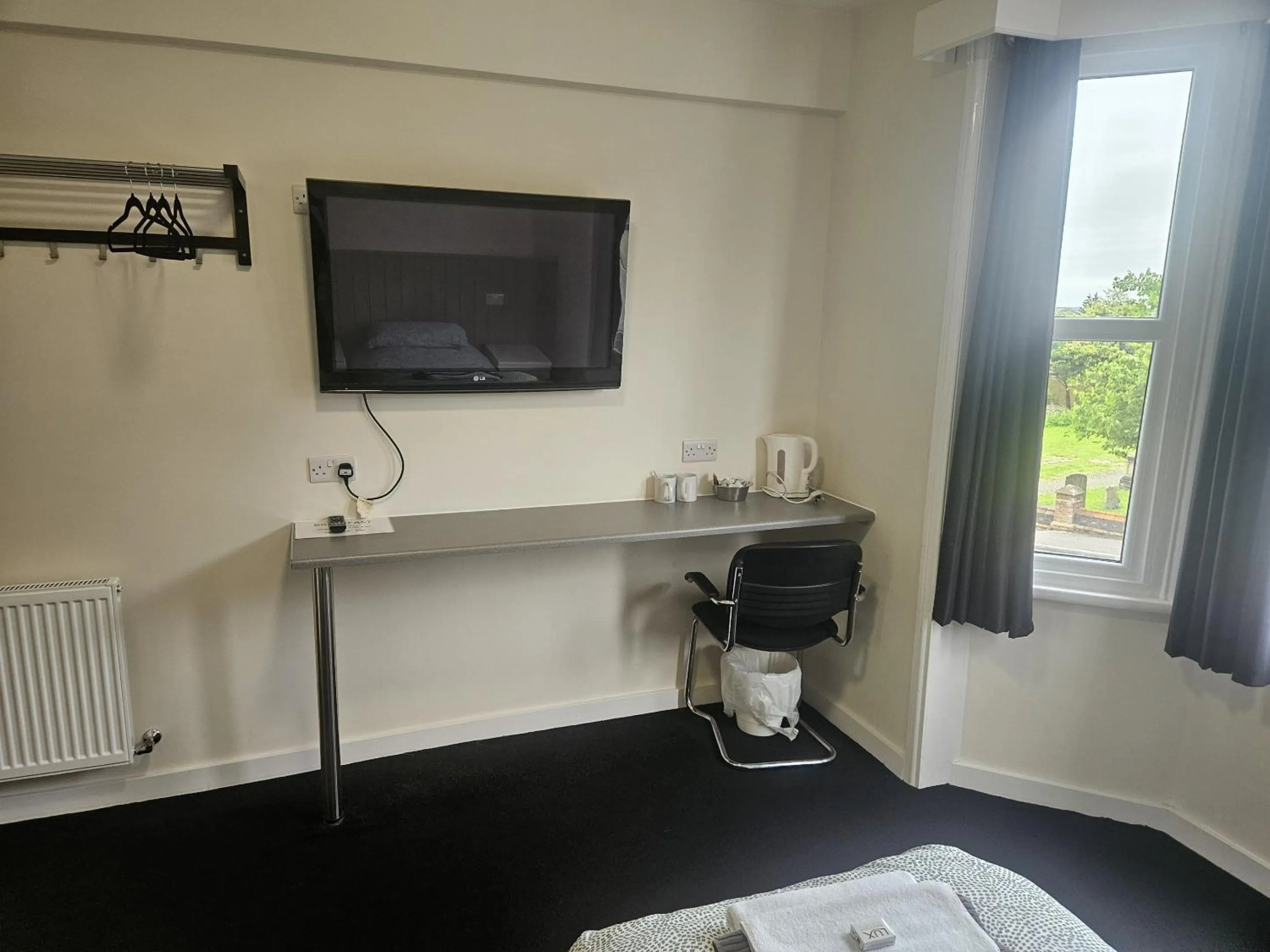 Bedroom in The Swan Hotel