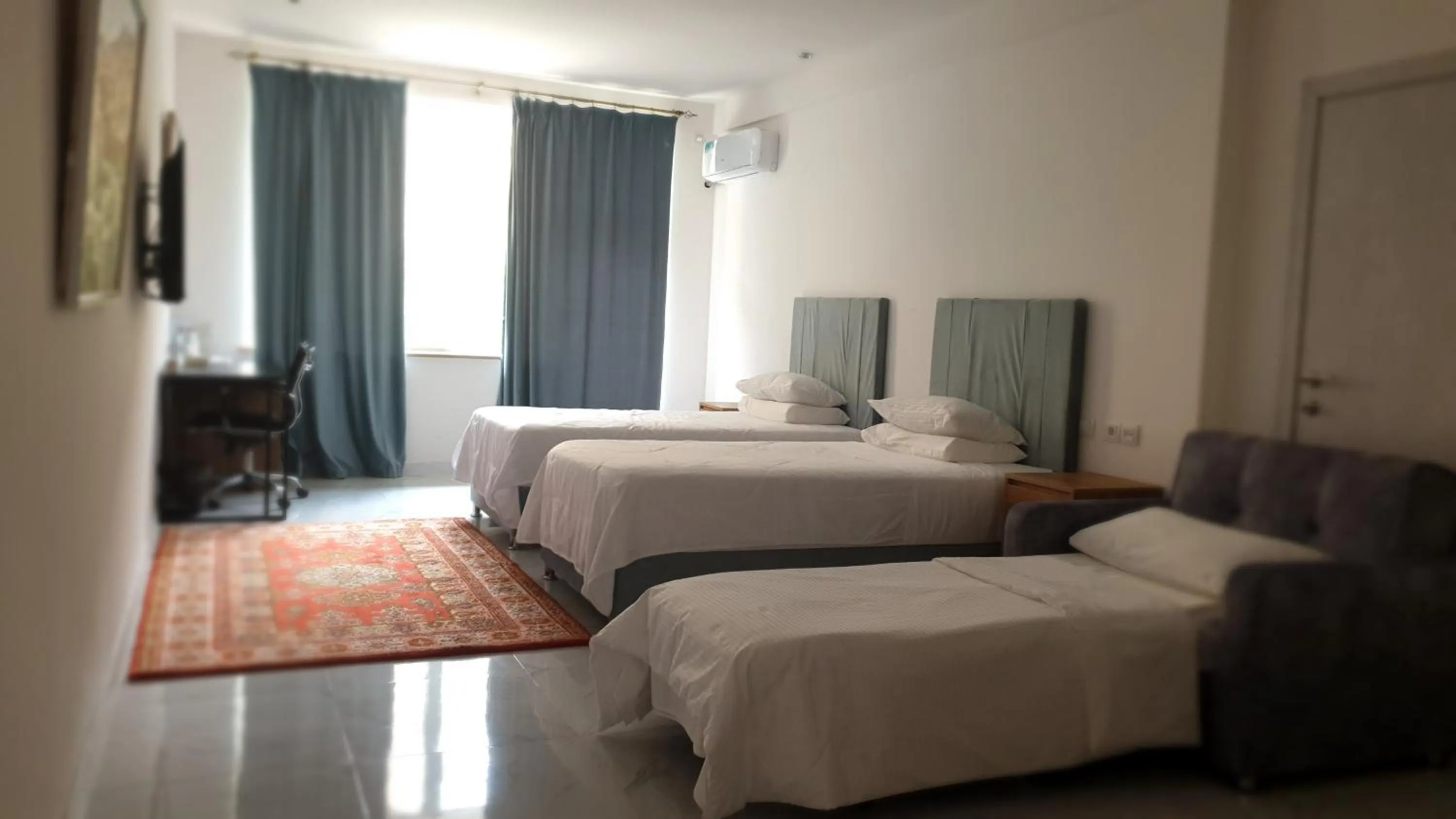 Photo of the whole room in Areni Lodge