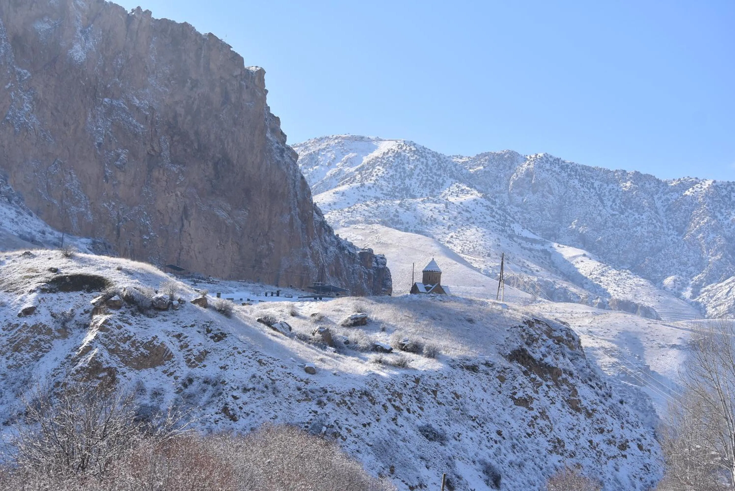 Winter in Areni Lodge