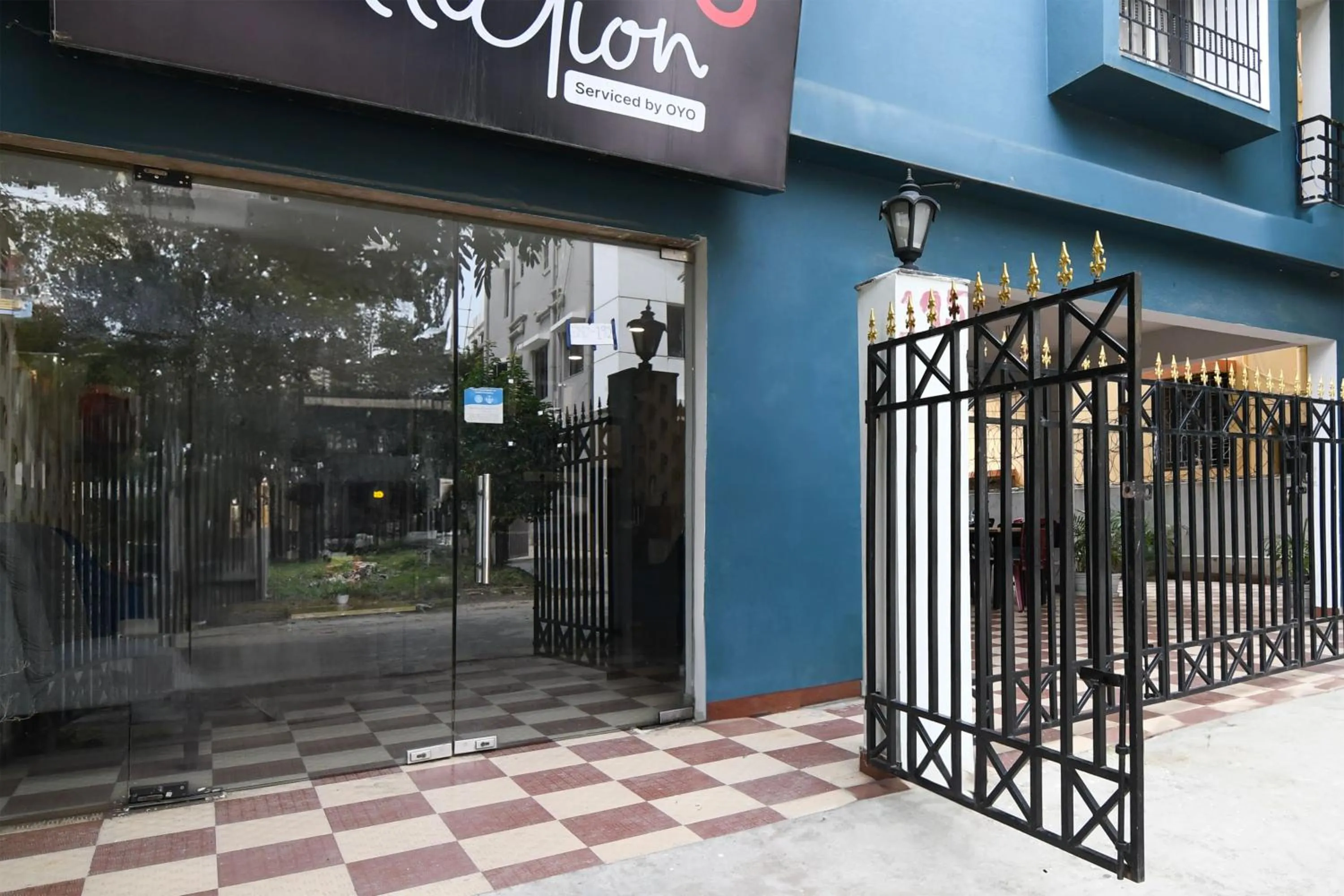 Facade/entrance in Super Collection O Bisarjan Ghat Formerly Eden Rocks