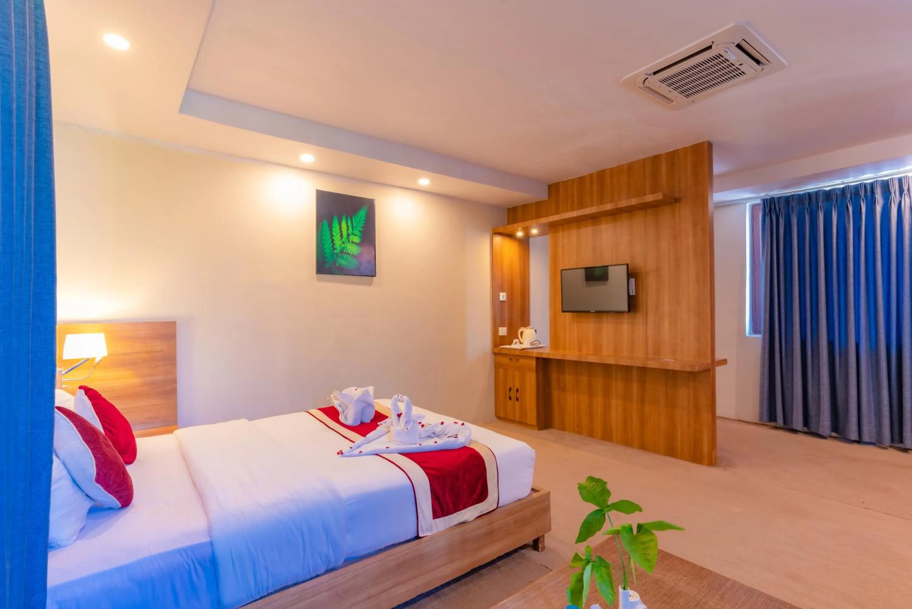 Bed in Siddhartha Resort, Chisapani