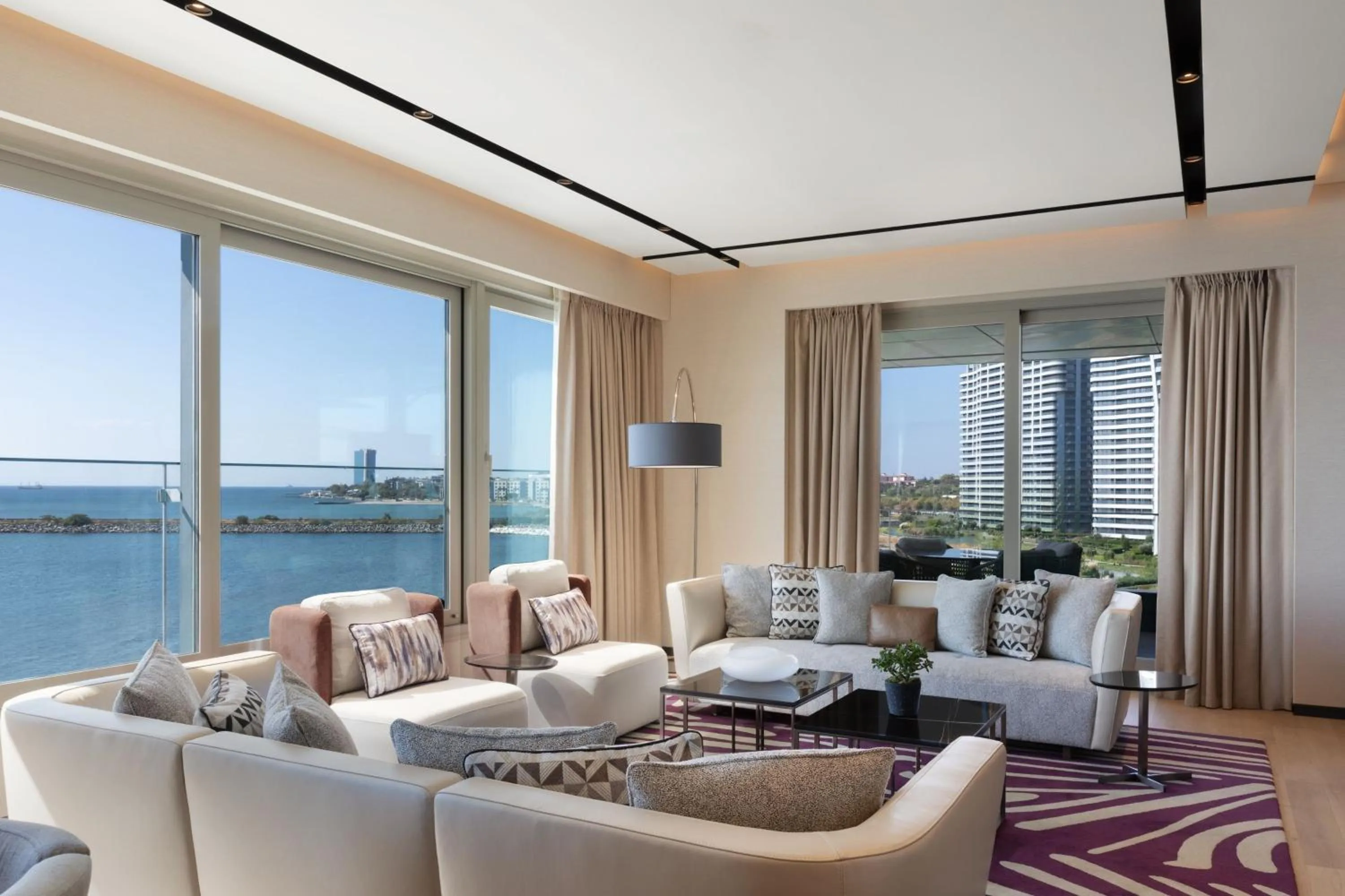 Living room in JW Marriott Hotel Istanbul Marmara Sea