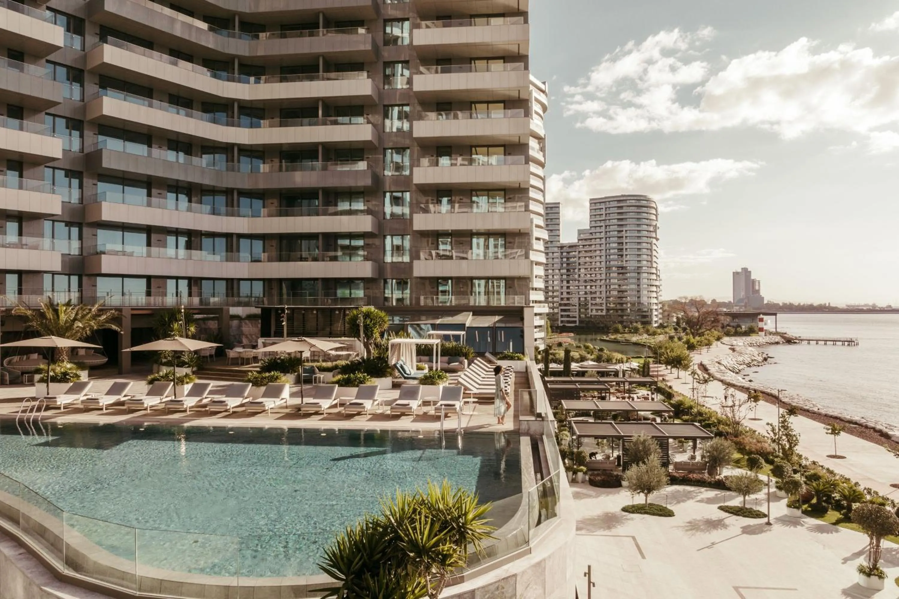 Property building in JW Marriott Hotel Istanbul Marmara Sea