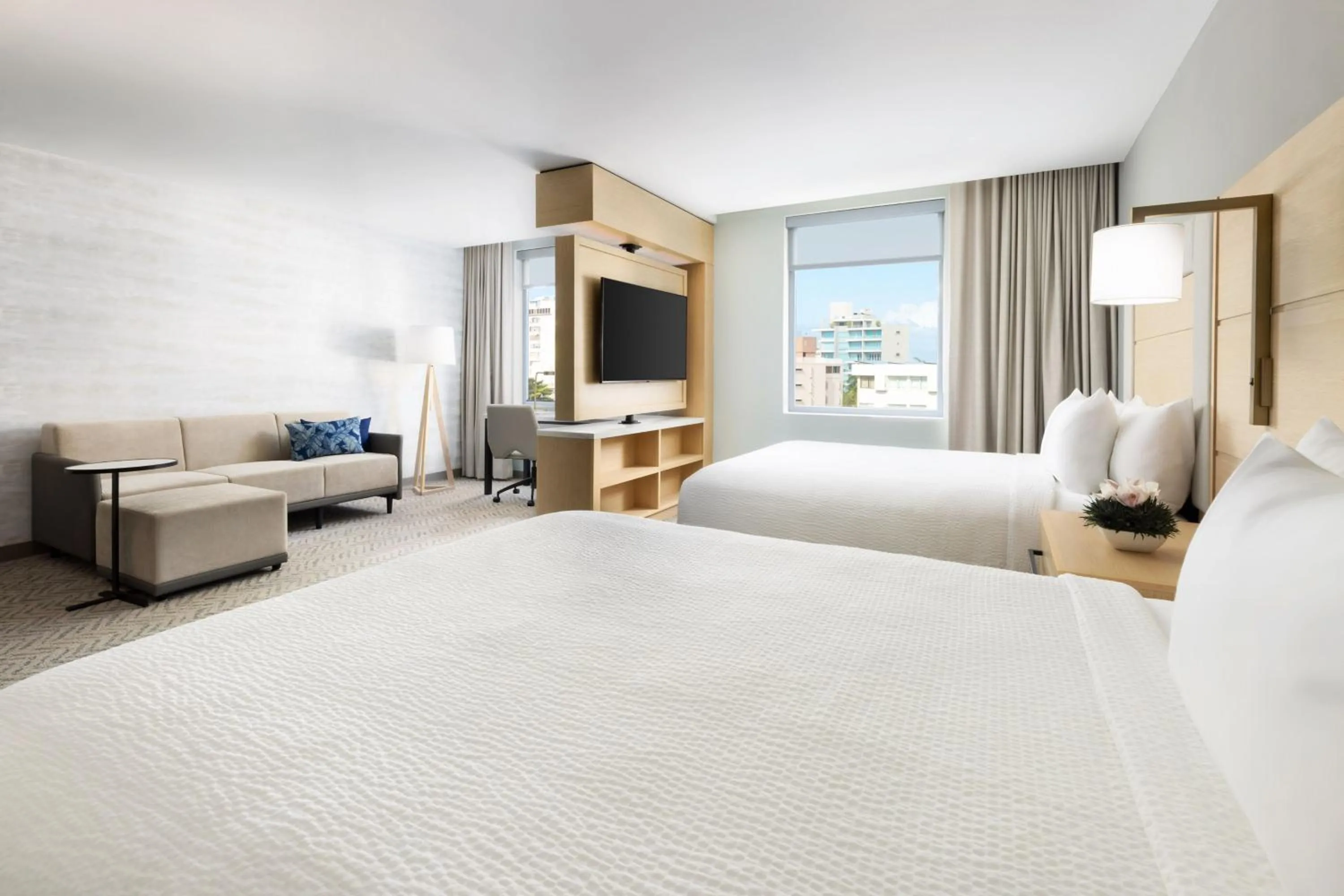 Photo of the whole room, Bed in Residence Inn by Marriott San Juan Isla Verde