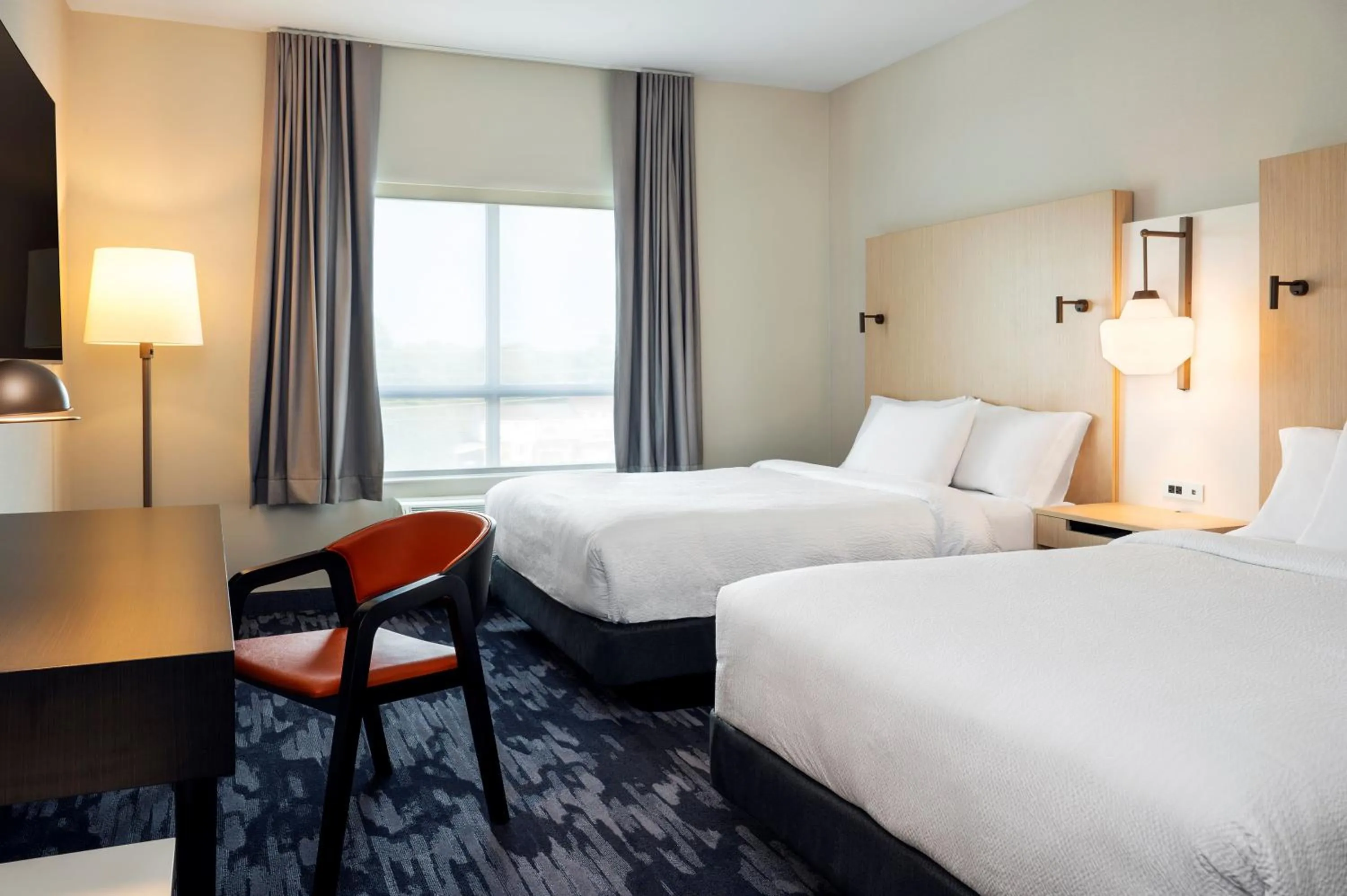 Bed in Fairfield by Marriott Inn & Suites North Bay