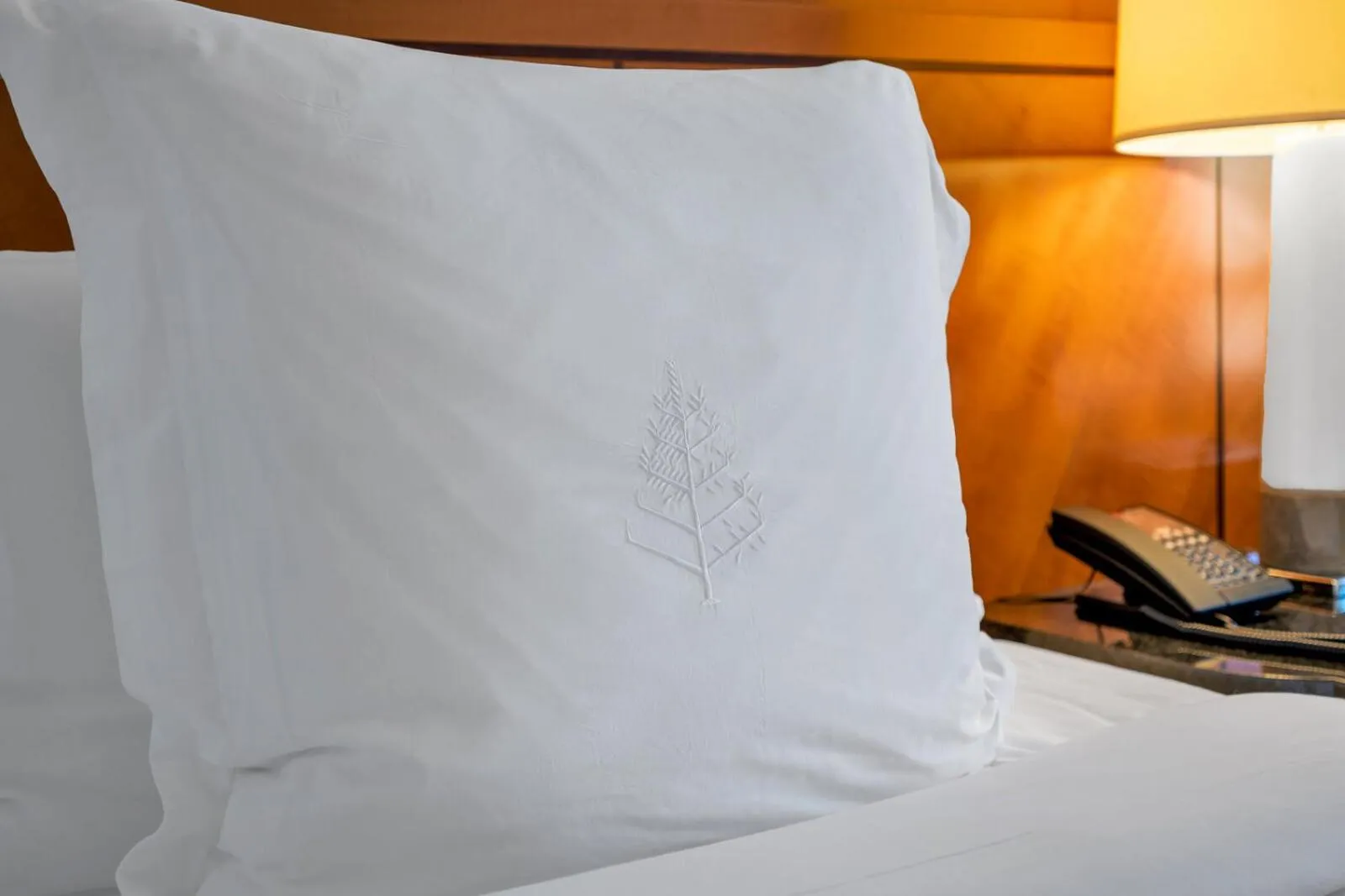 Bedroom, Bed in 2 Bedroom OR King Studio Suites Four Seasons Hotel Miami Free Wi-Fi & Free Parking