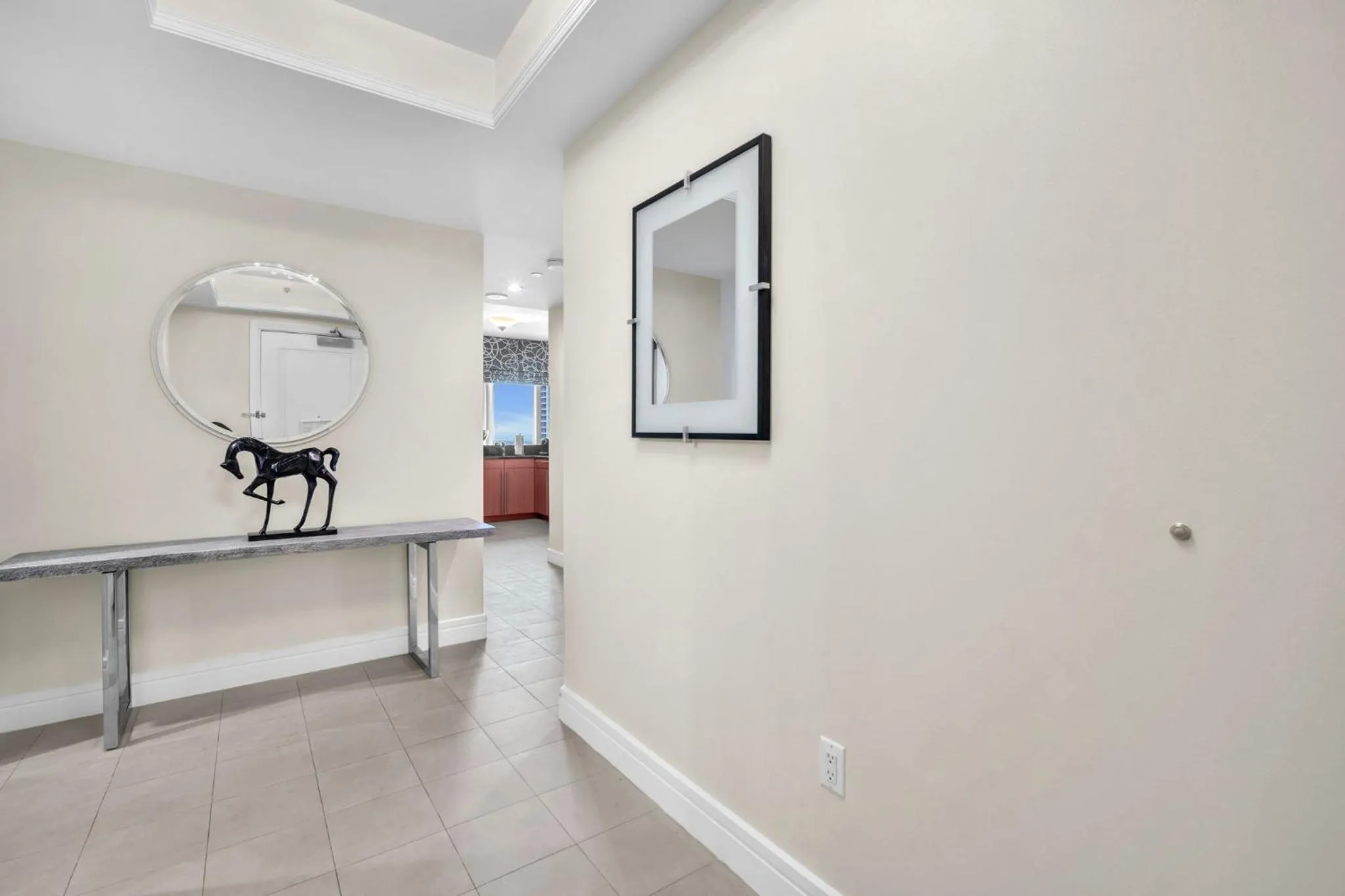 Facade/entrance in 2 Bedroom OR King Studio Suites Four Seasons Hotel Miami Free Wi-Fi & Free Parking