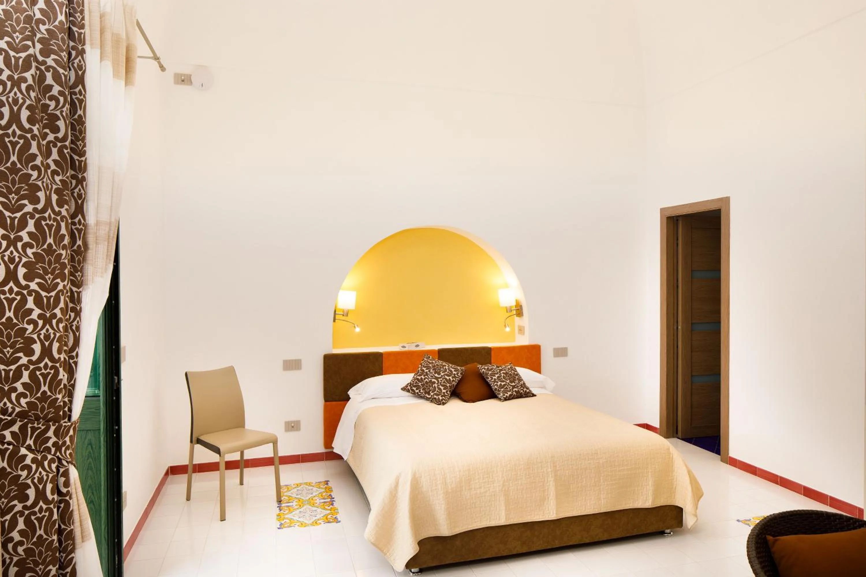 Photo of the whole room, Bed in YourHome - Relais Il Sogno di Positano