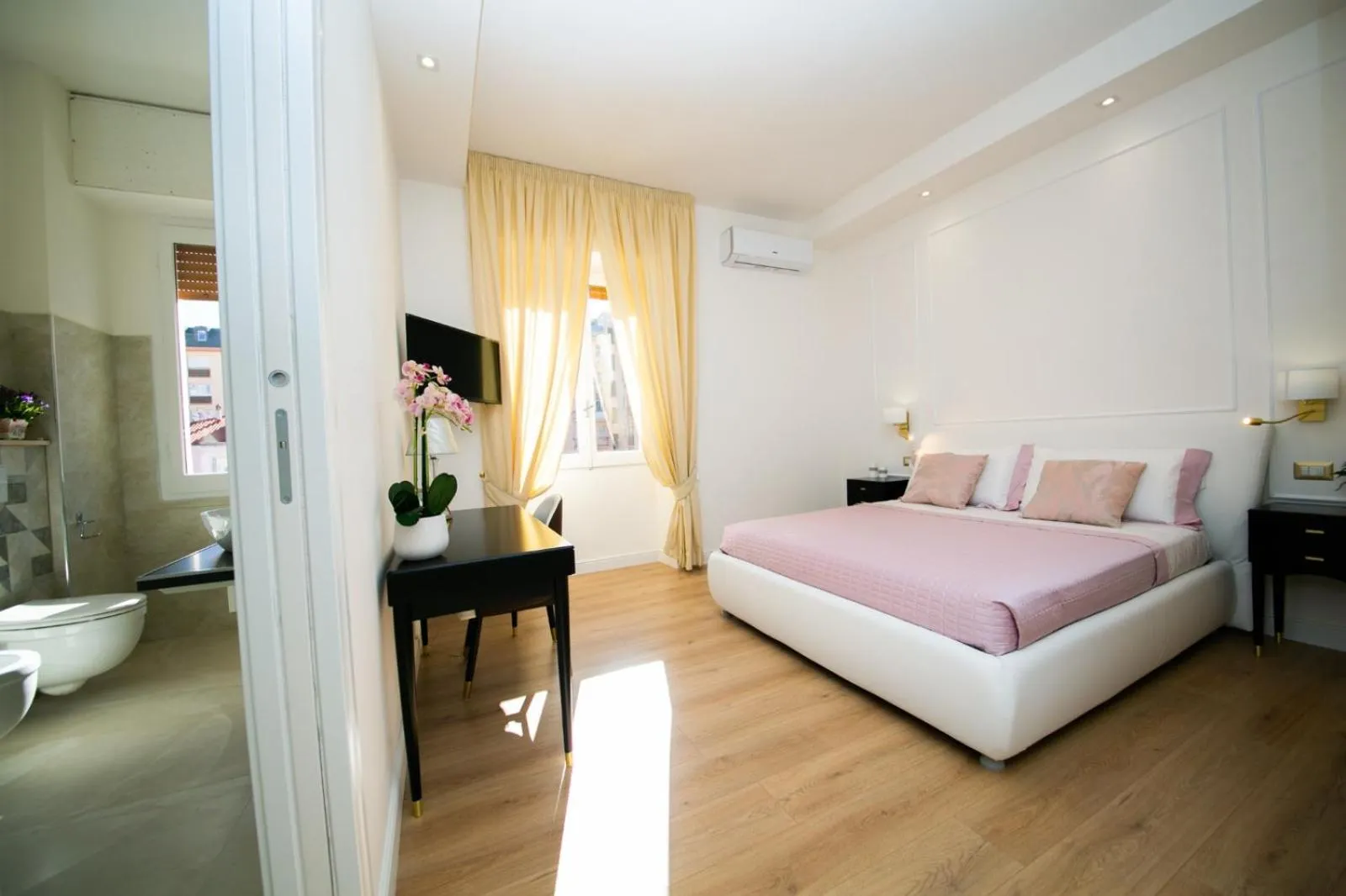 Viale Italia Boutique Rooms