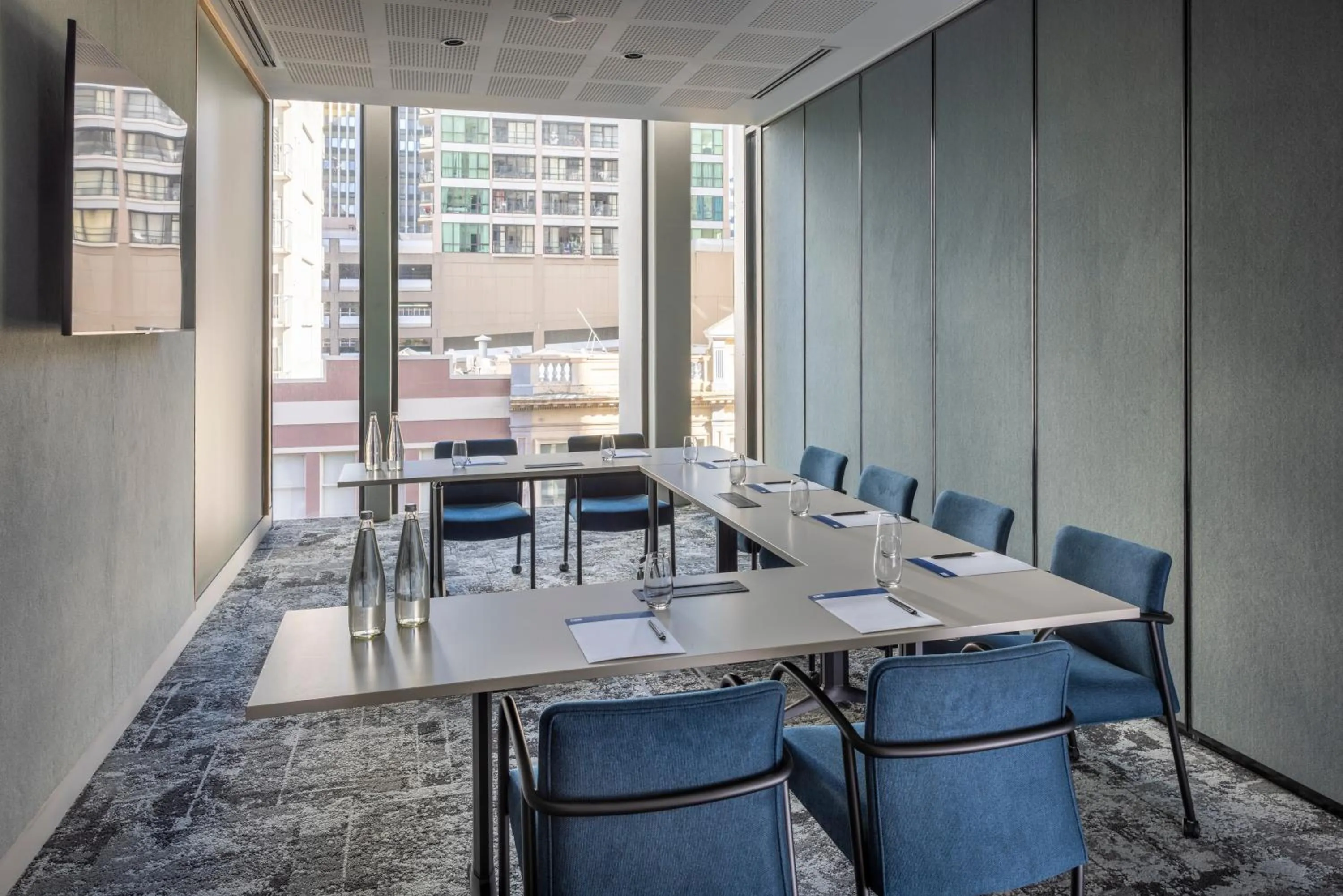 Property building in Holiday Inn Express Auckland City Centre by IHG