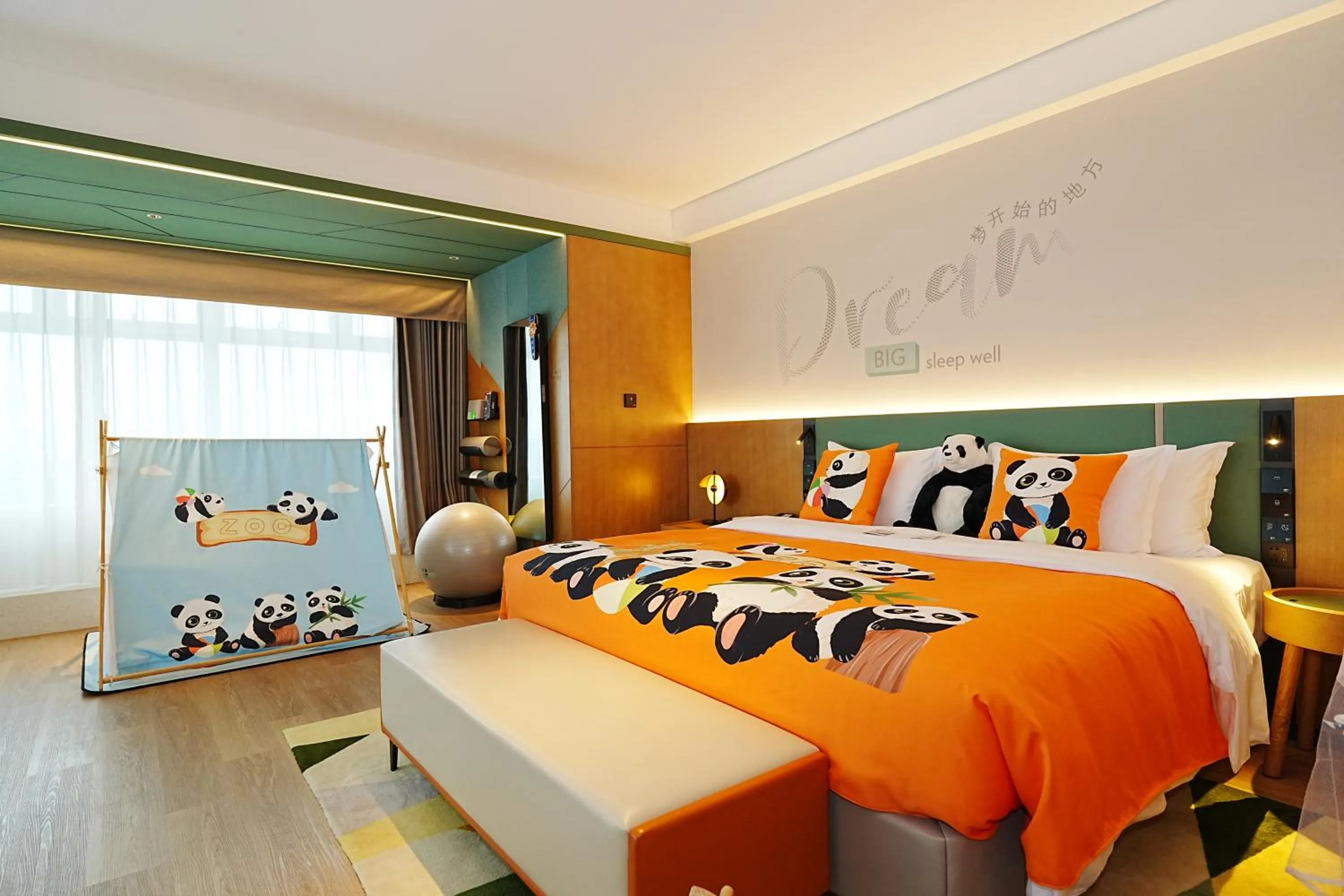 children, Bed in EVEN Hotel Chengdu Jinniu by IHG