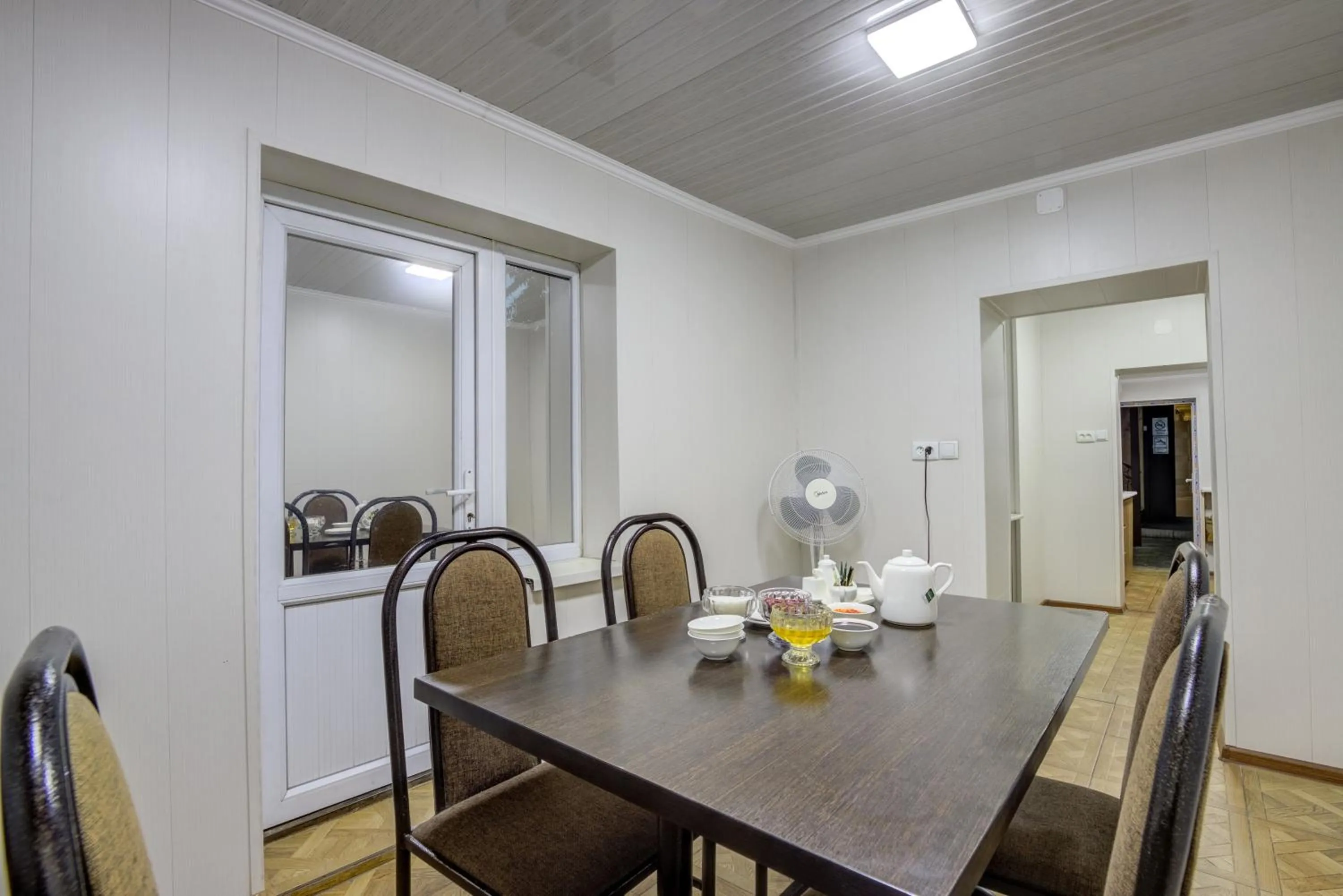 Kitchen or kitchenette in Viva Hotel