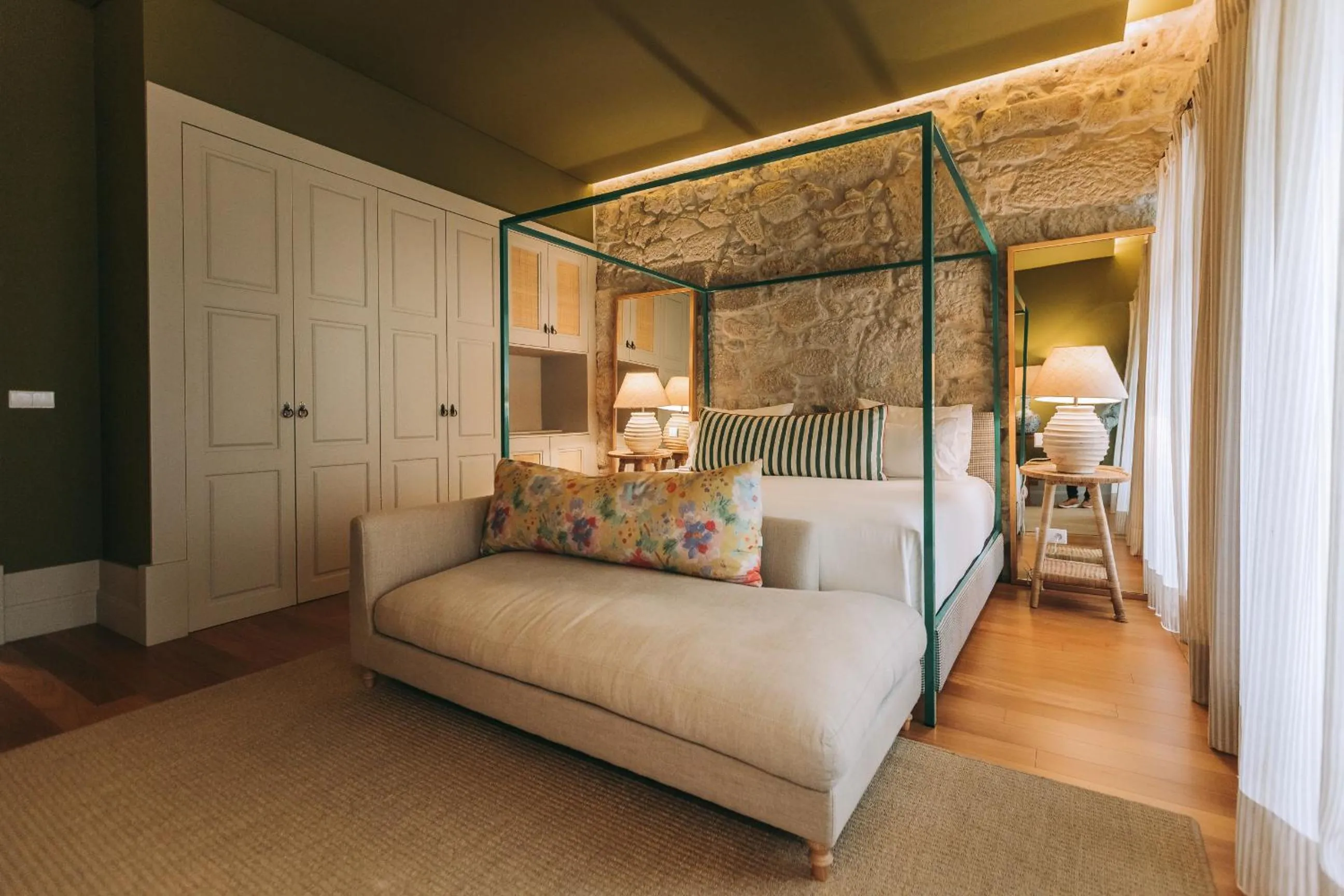 Bed in Torel Saboaria