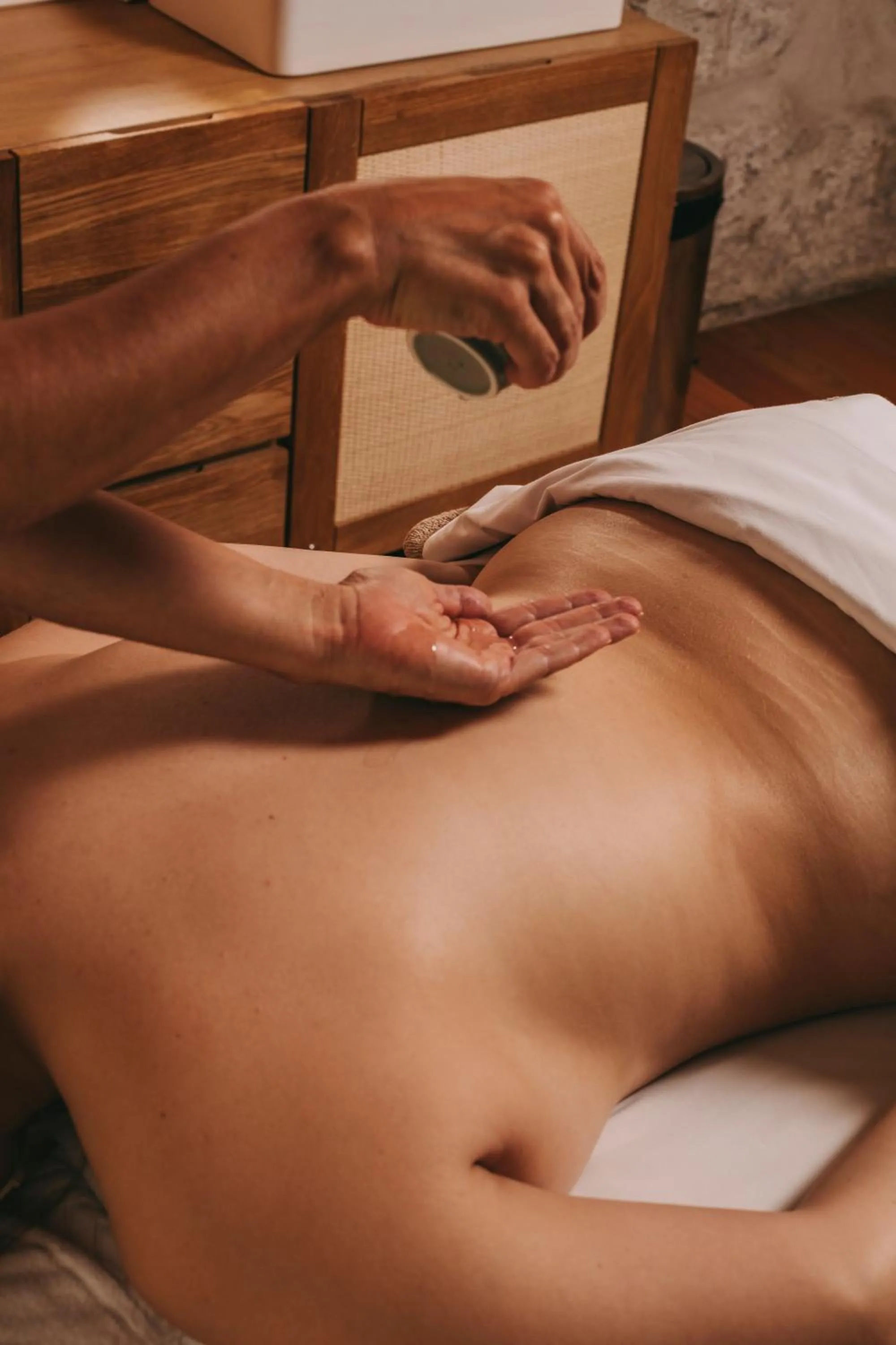 Massage in Torel Saboaria