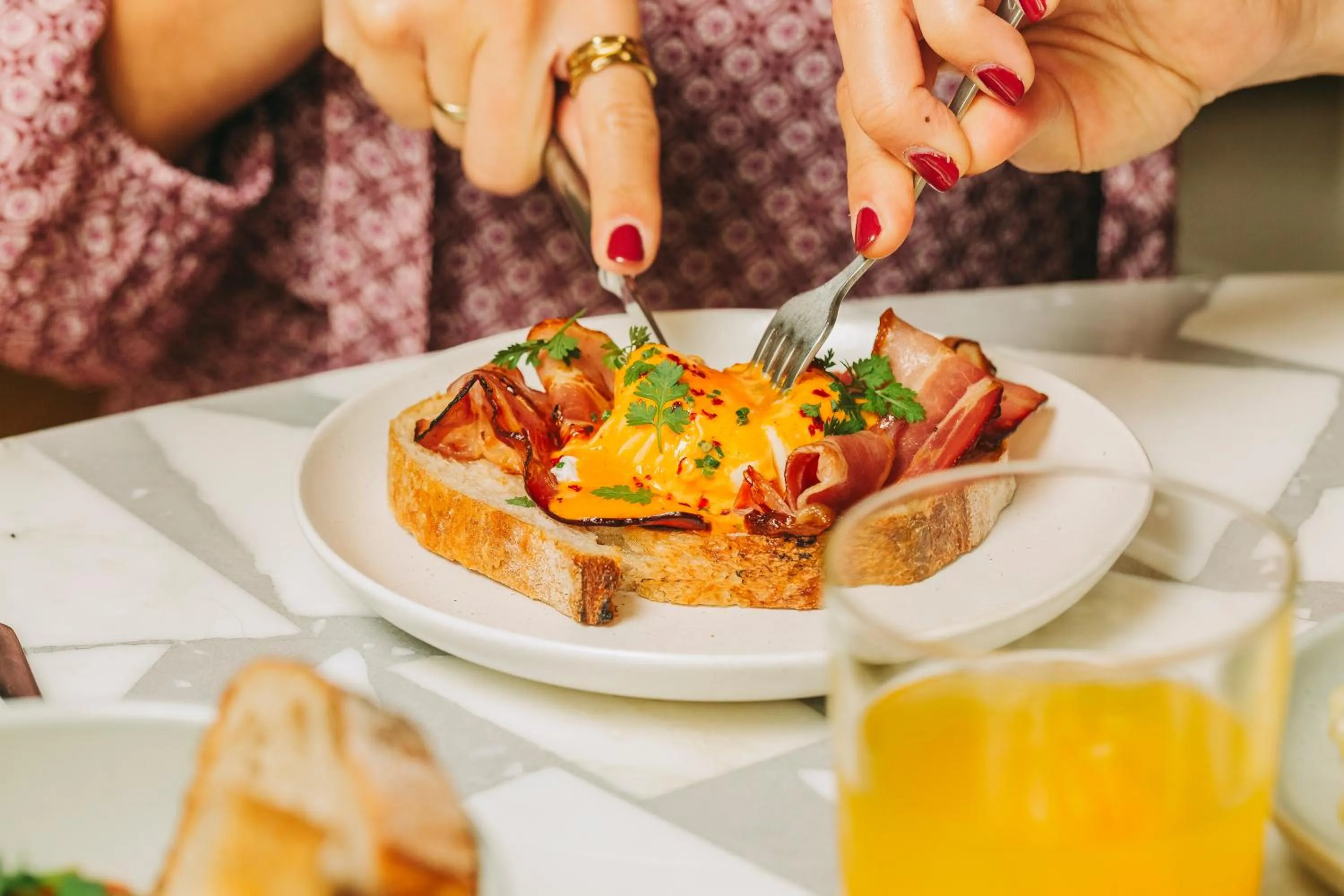 Breakfast in Torel Saboaria