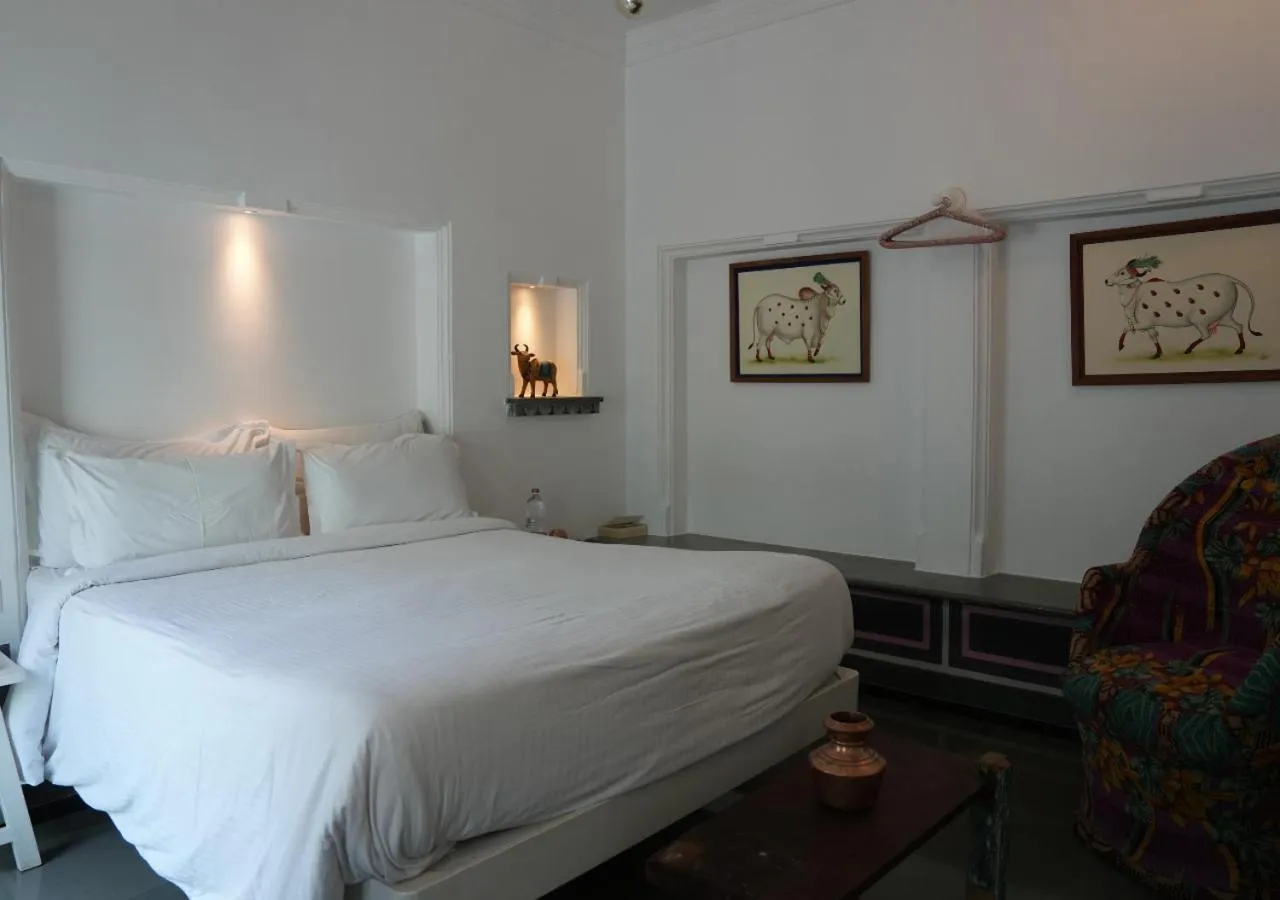 Bedroom, Bed in Little Garden Guest House